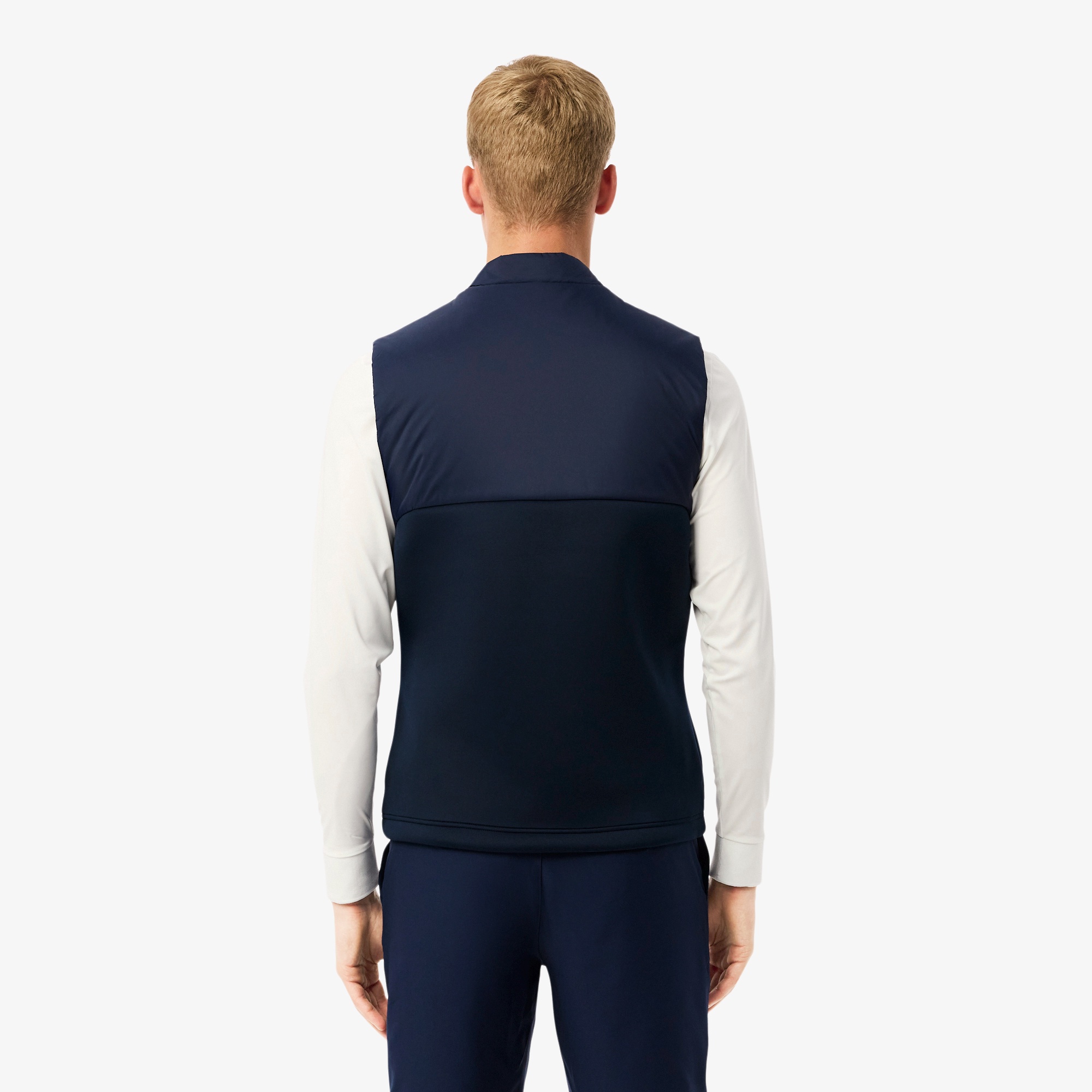 キルティング切り替え中綿ベスト