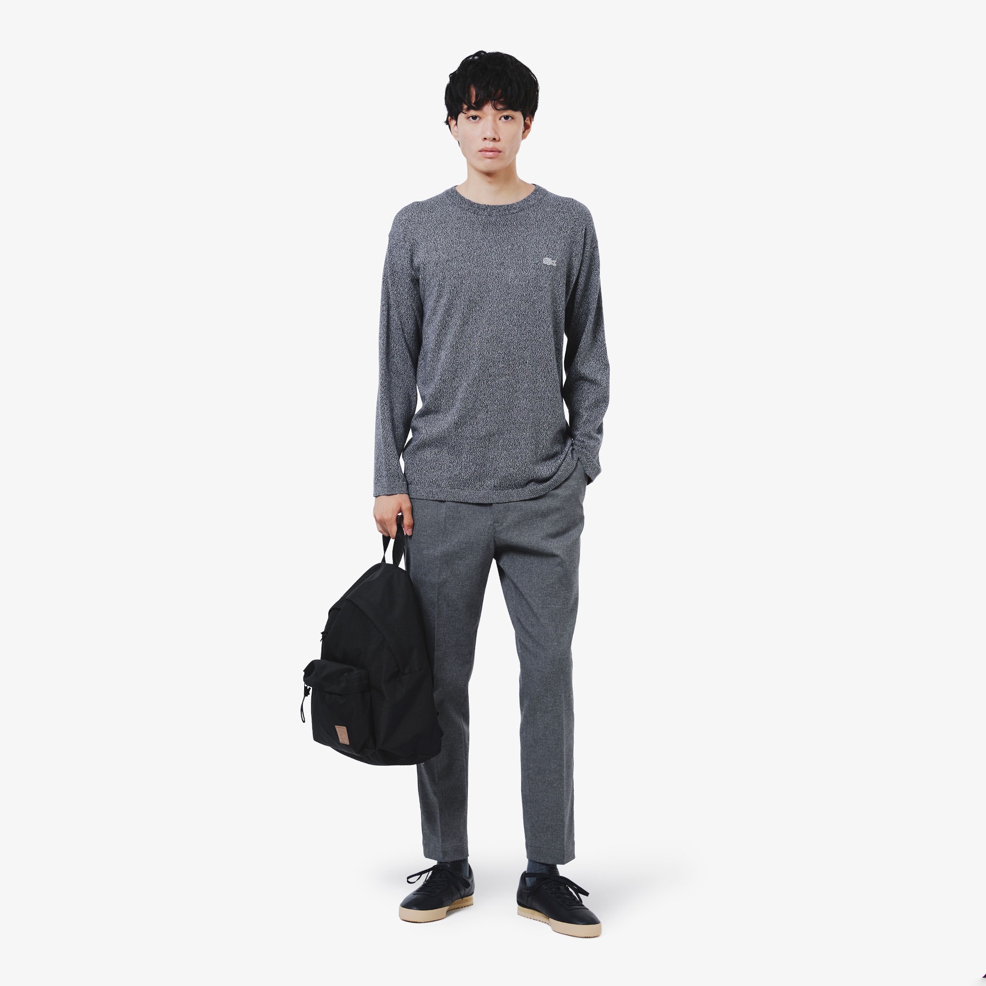 サスティナブルニットTシャツ