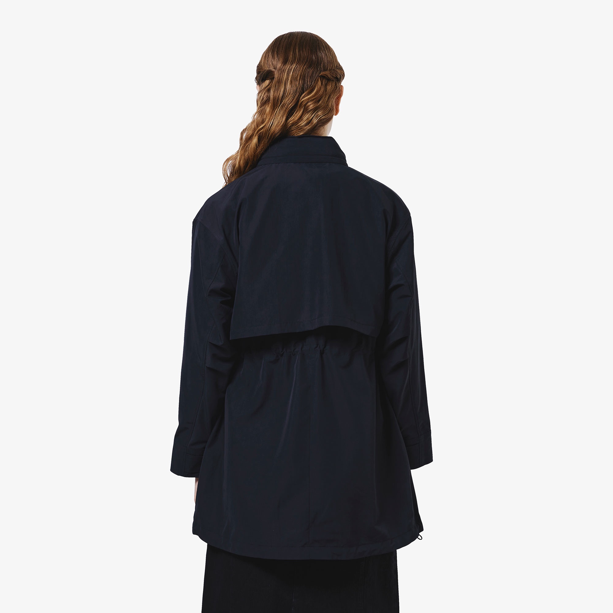 ユーティリティマウンテンパーカ