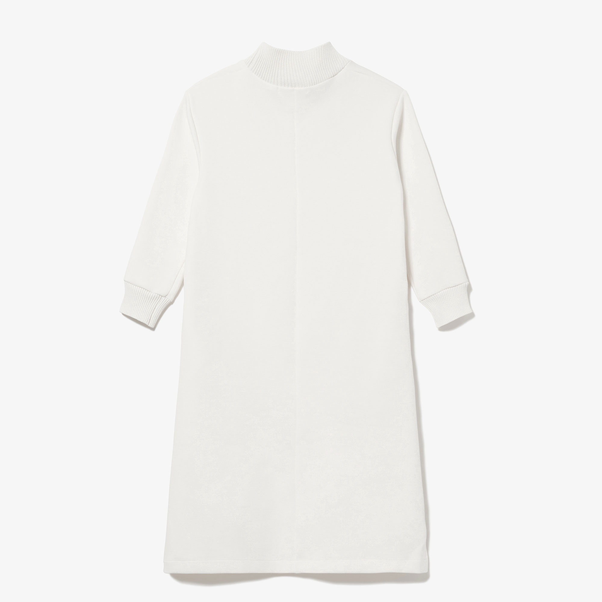 ダンボールニットドレス