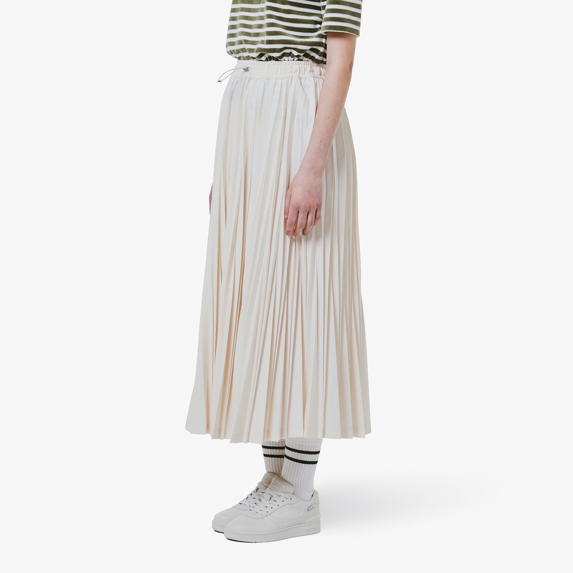 変形プリーツAラインスカート