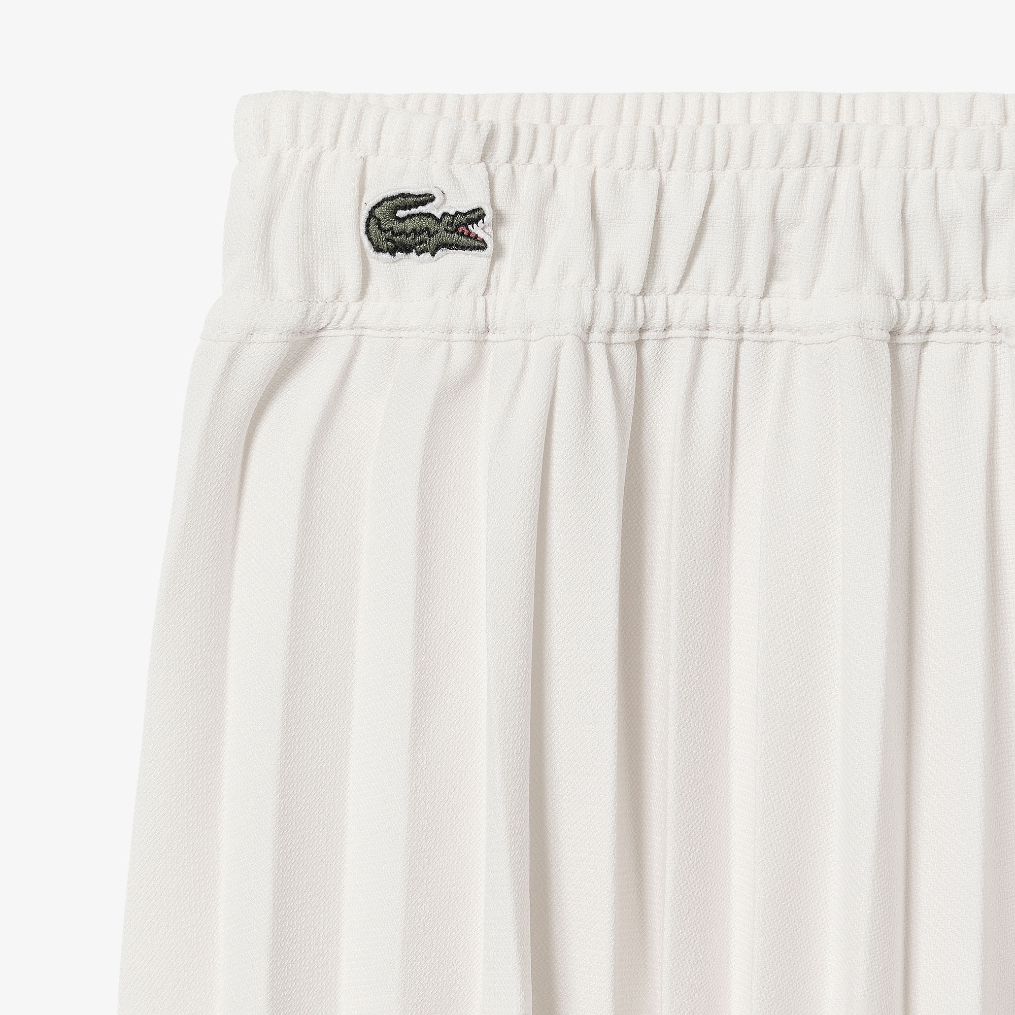 変形プリーツAラインスカート