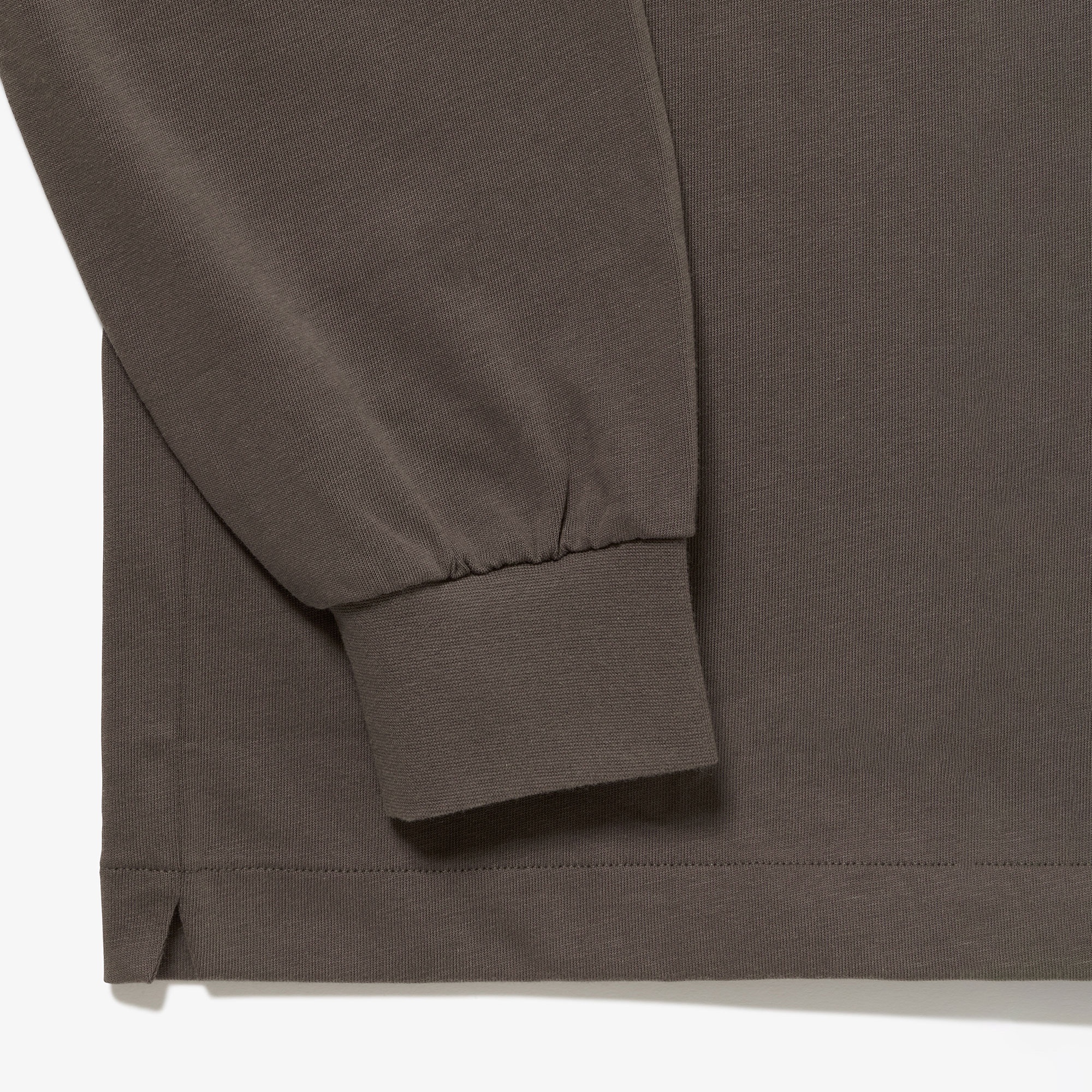 ベーシックロングスリーブTシャツ