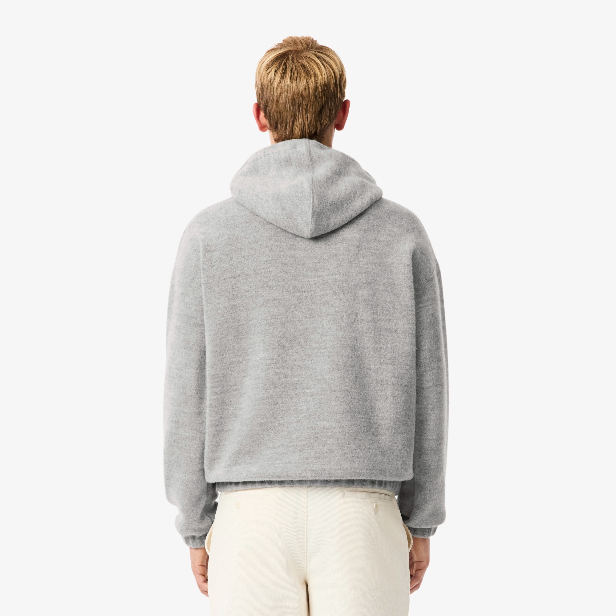 シグネチャーステッチスウェットフーディー