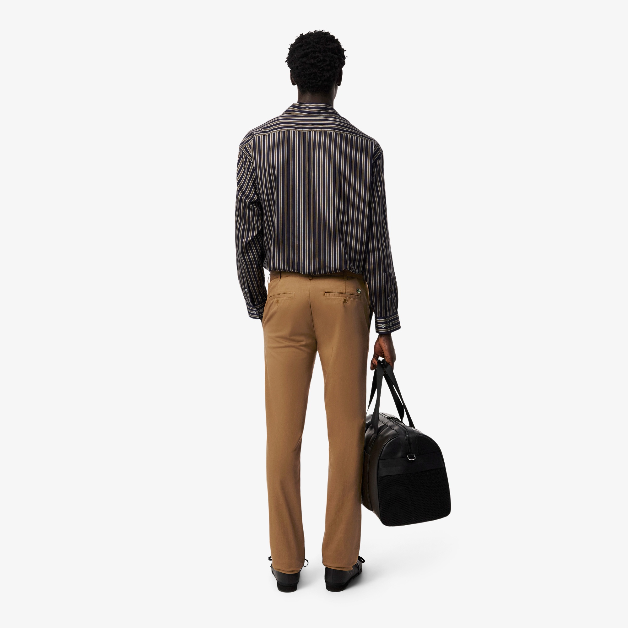 スリムフィットストレッチチノパンツ