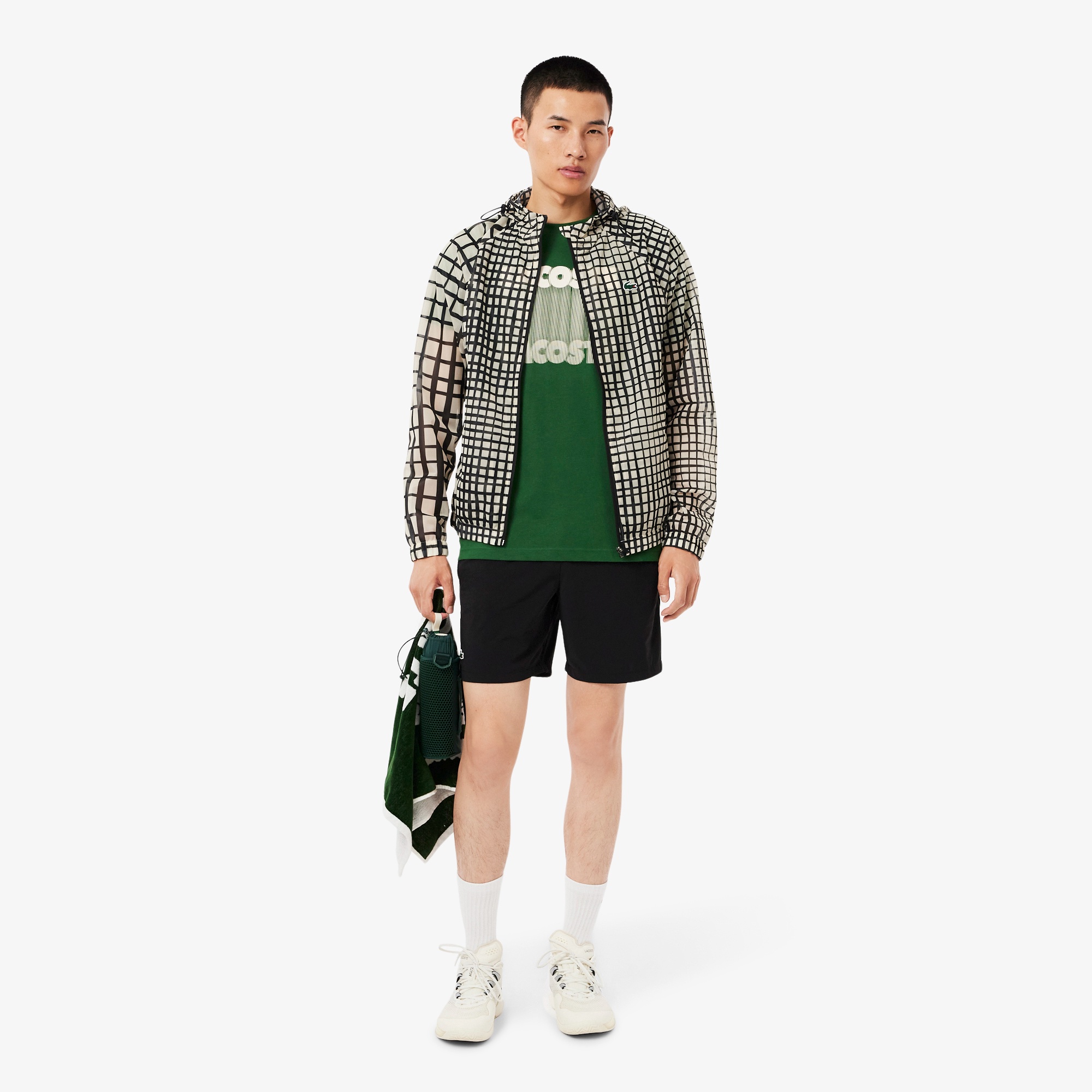 グラフィカルブランドネームロゴウルトラドライTシャツ