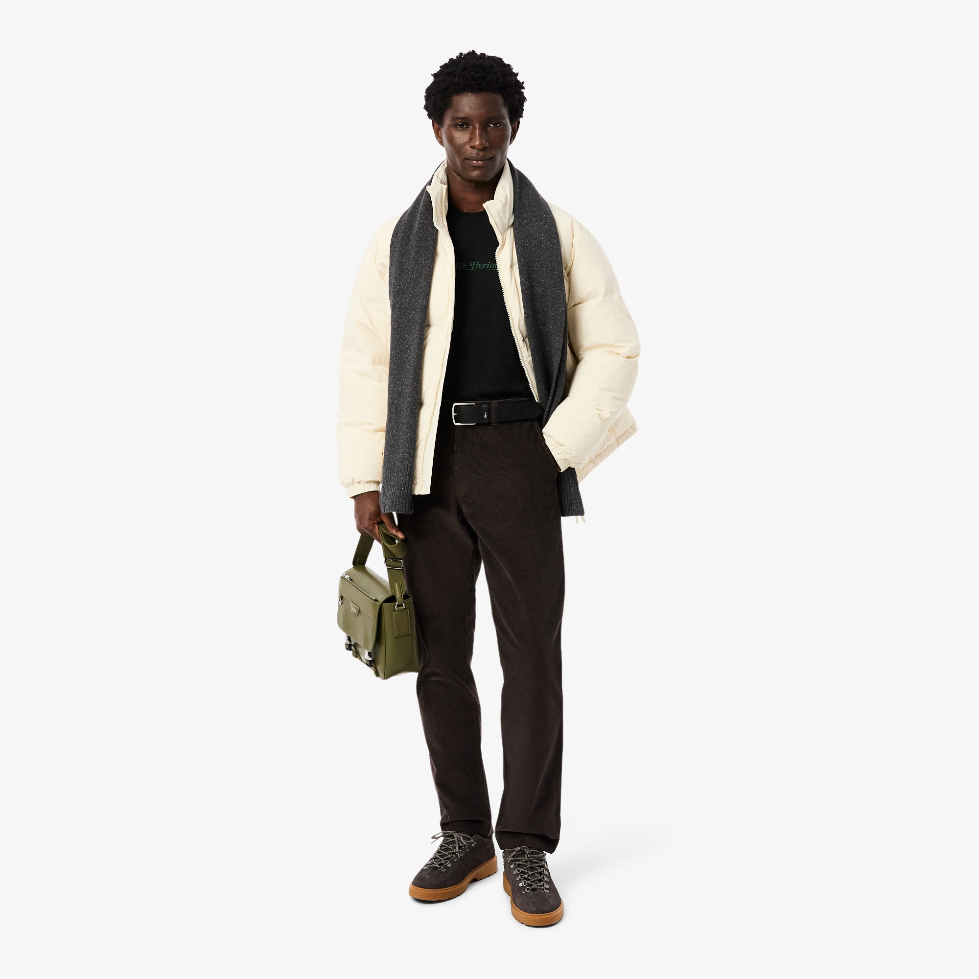 ヘリテージロゴステッチTシャツ