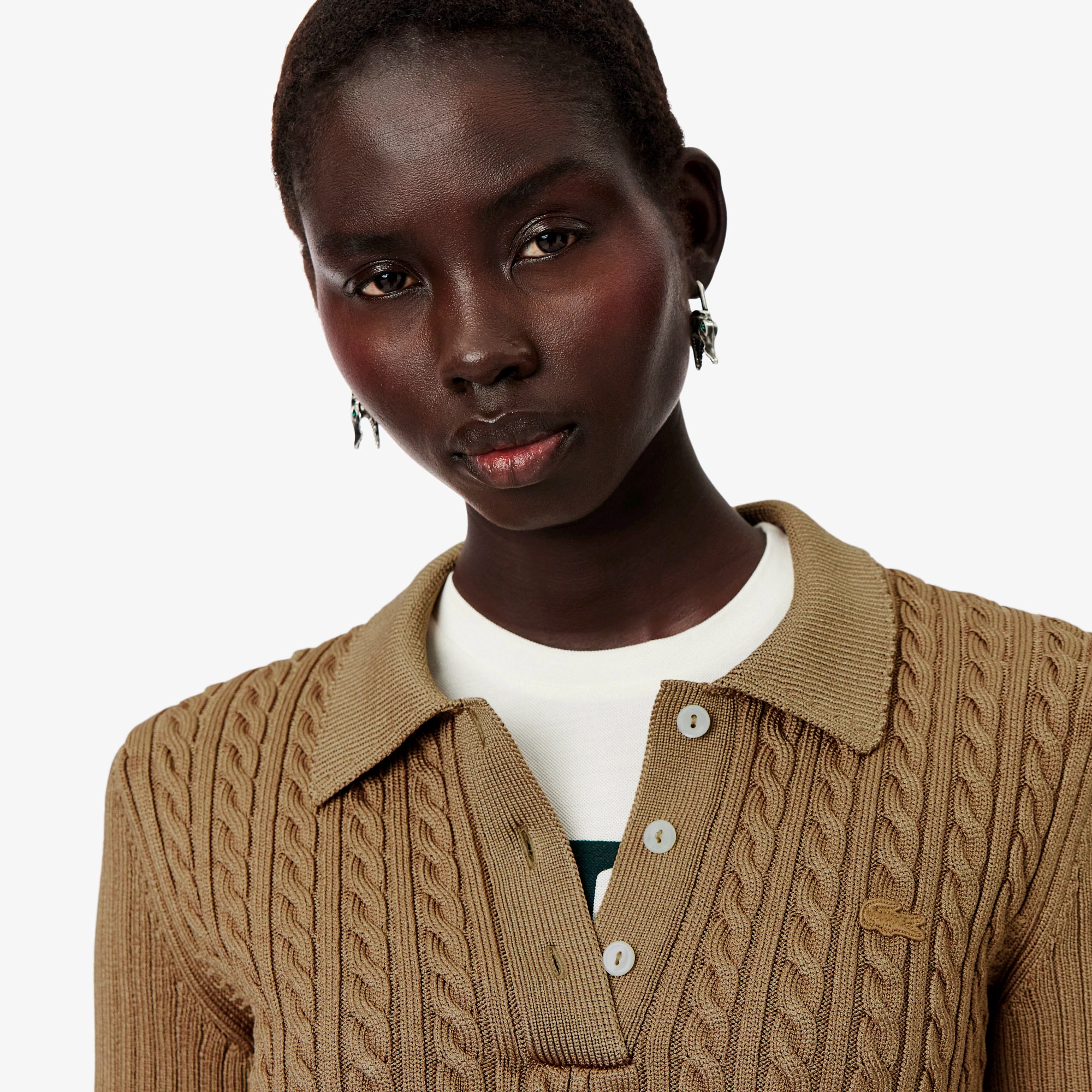 『FW25 Fashion Show』ケーブルニットポロセーター