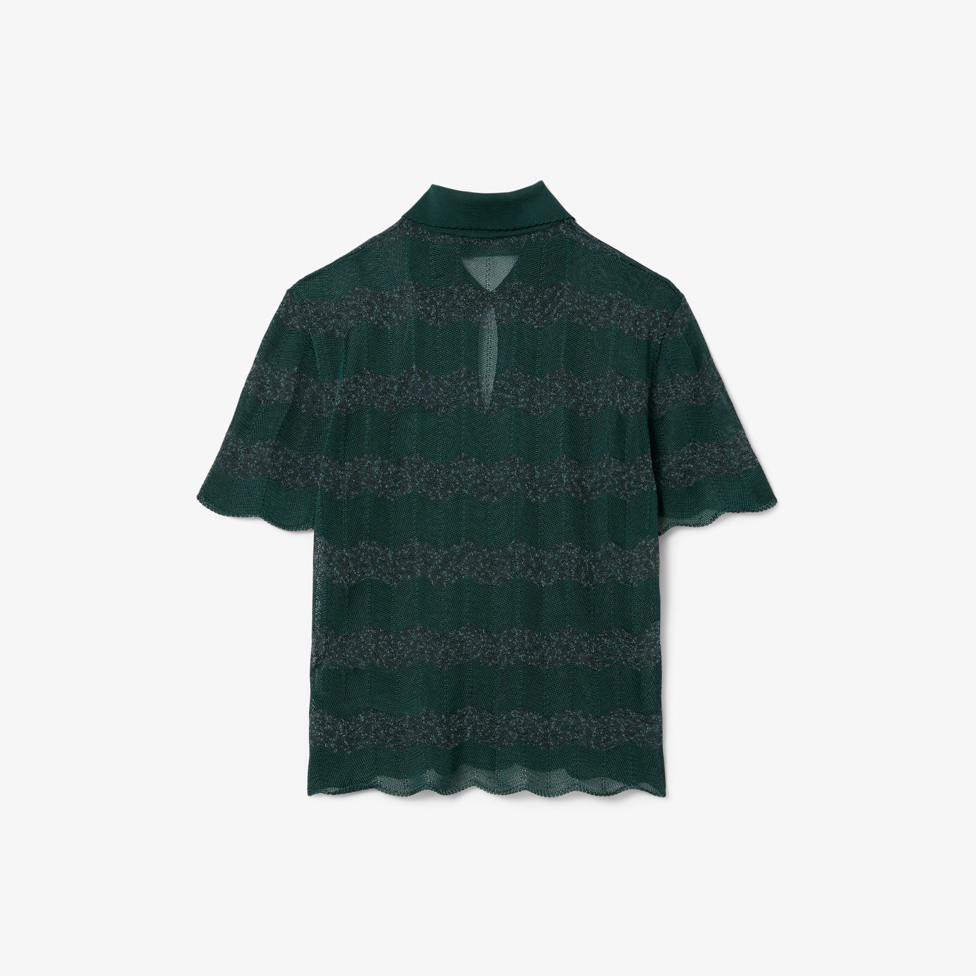 『FW25 Fashion Show』ポイントレールニットポロセーター