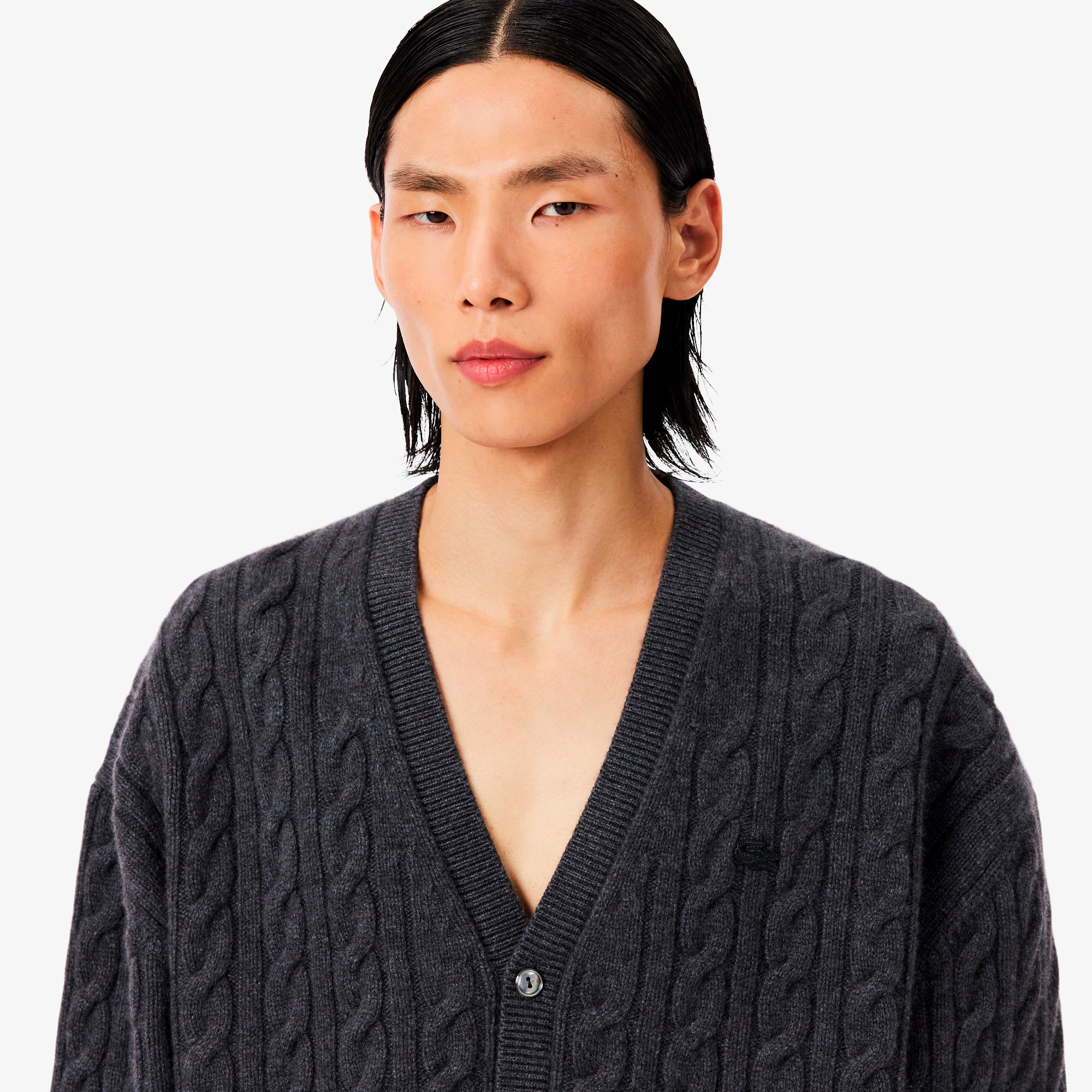 『FW25 Fashion Show』カシミアケーブルニットカーディガン