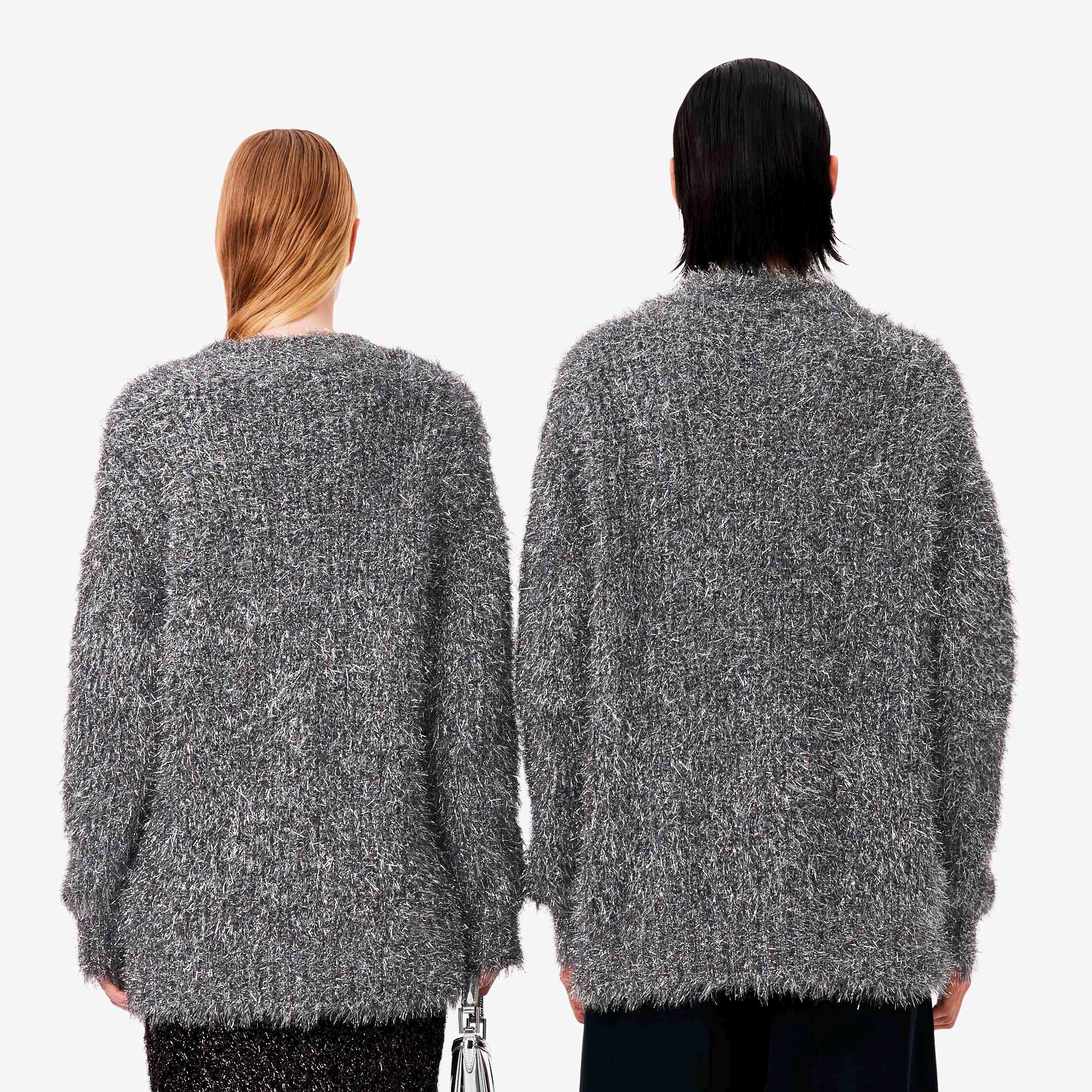 『FW25 Fashion Show』ルレックスニットカーディガン