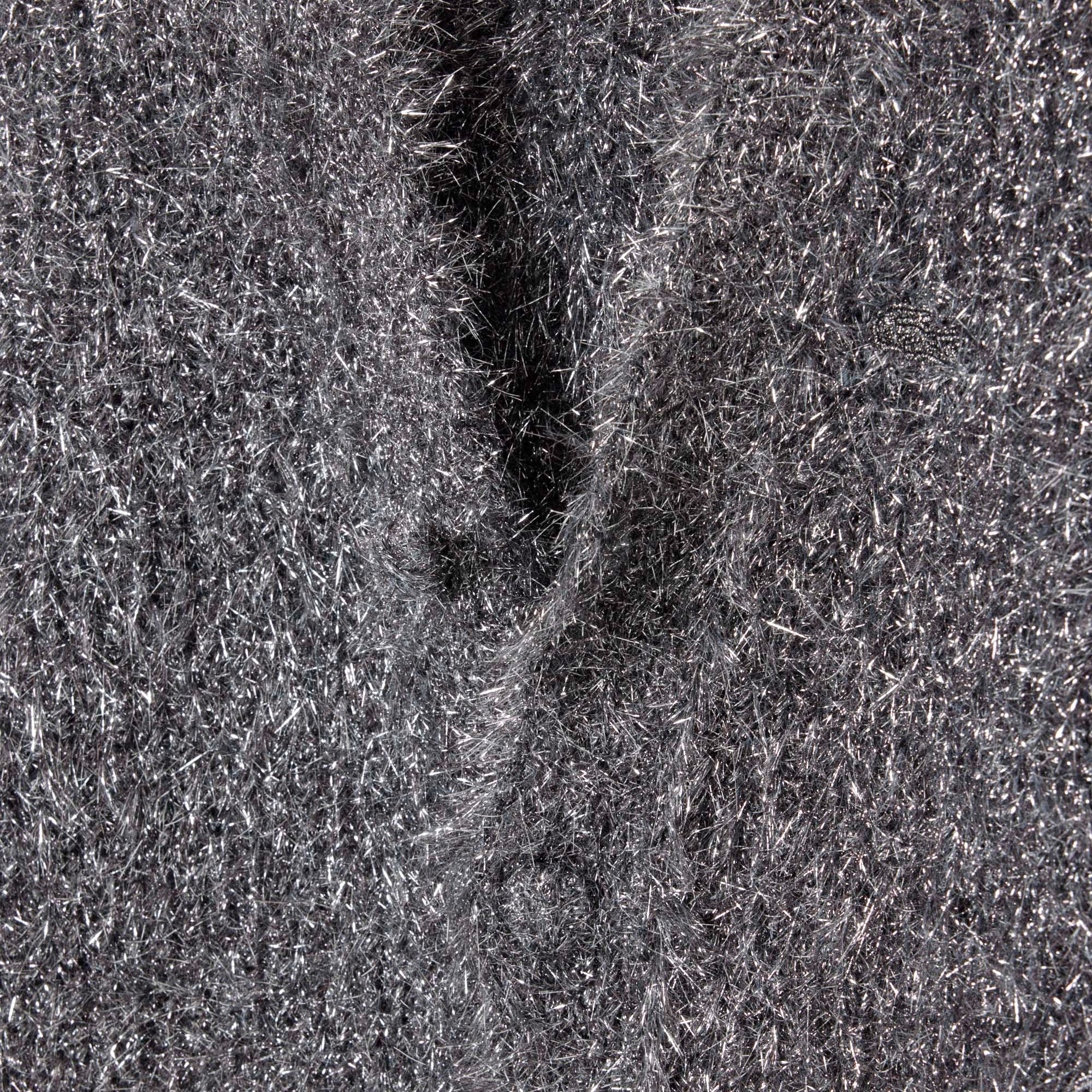 『FW25 Fashion Show』ルレックスニットカーディガン