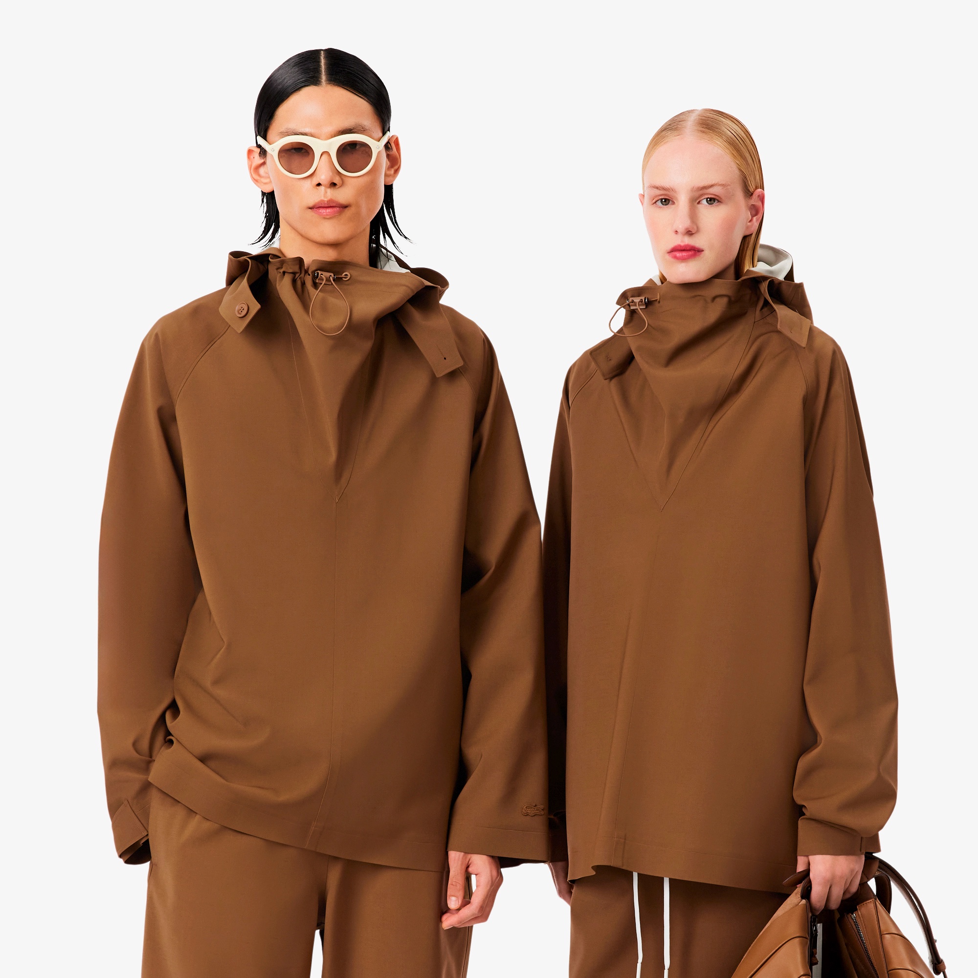 『FW25 Fashion Show』ウールブレンドウィンドブレーカー