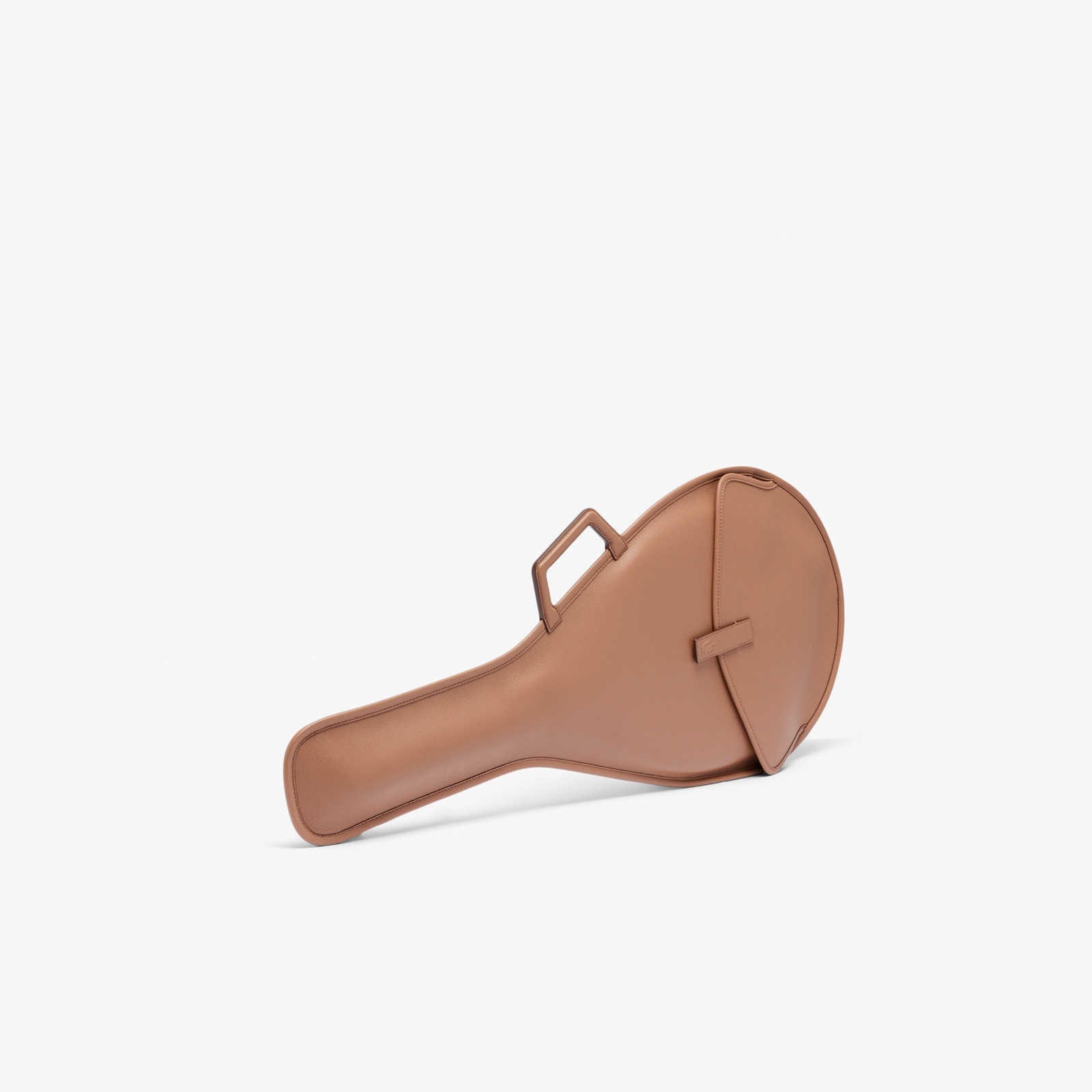 『FW25 Fashion Show』レザー ラケットバッグ