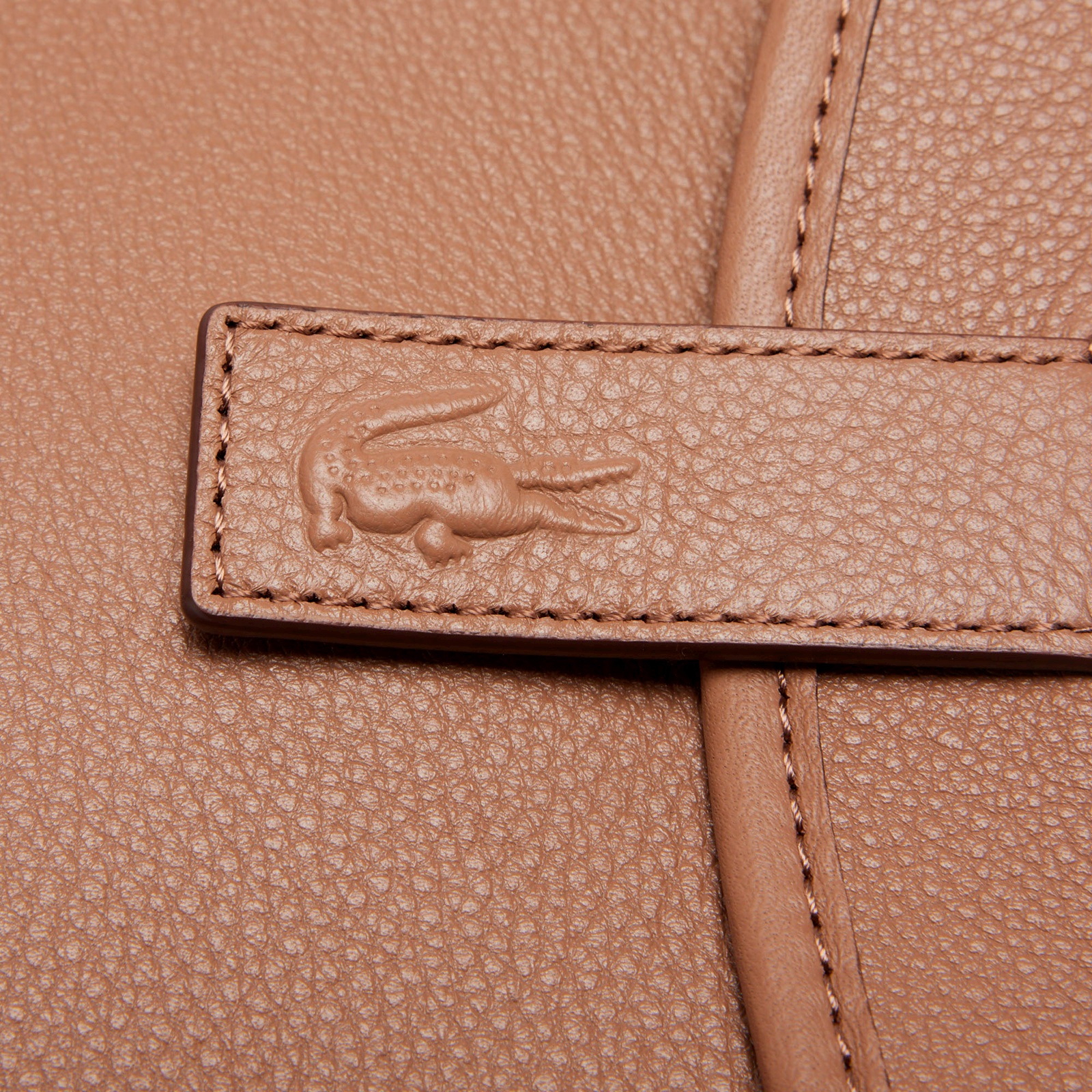 『FW25 Fashion Show』レザー ラケットバッグ