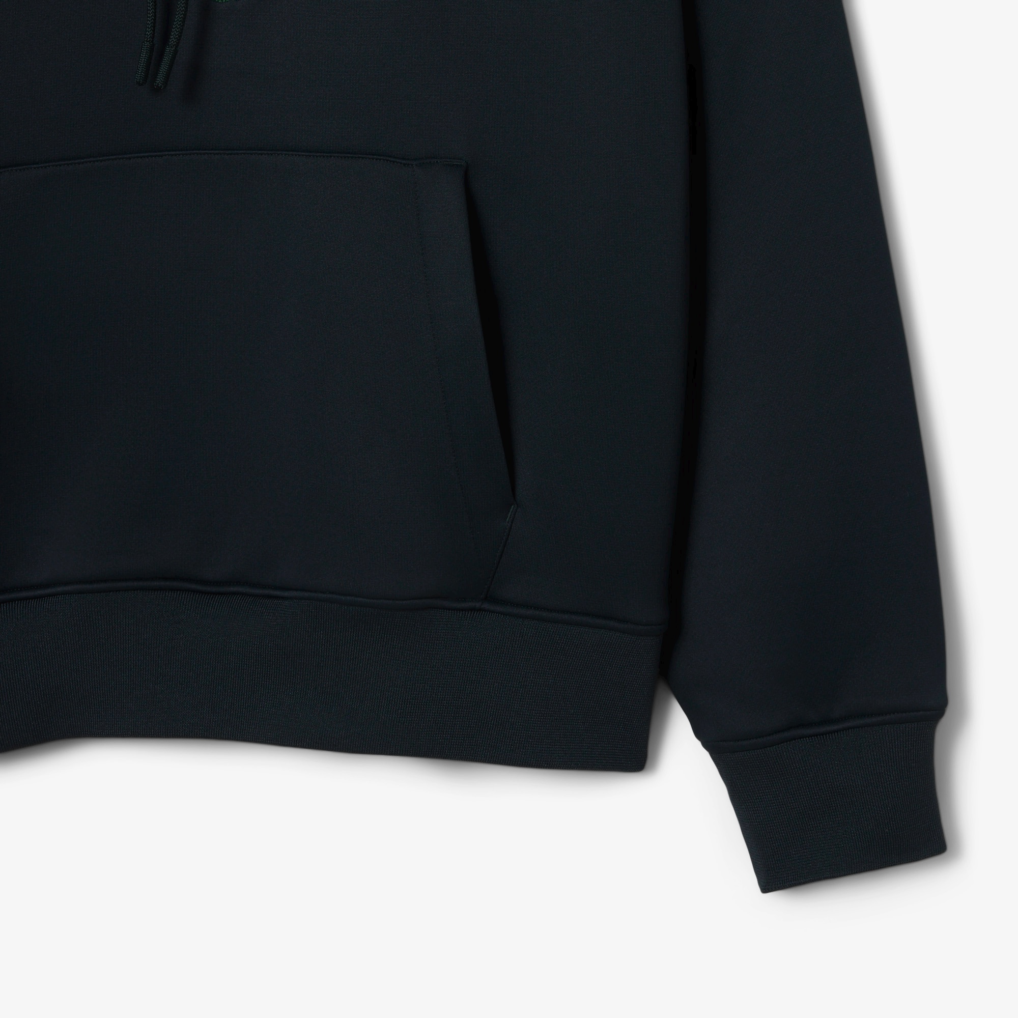 『FW25 Fashion Show』グラフィックステッチフーディー