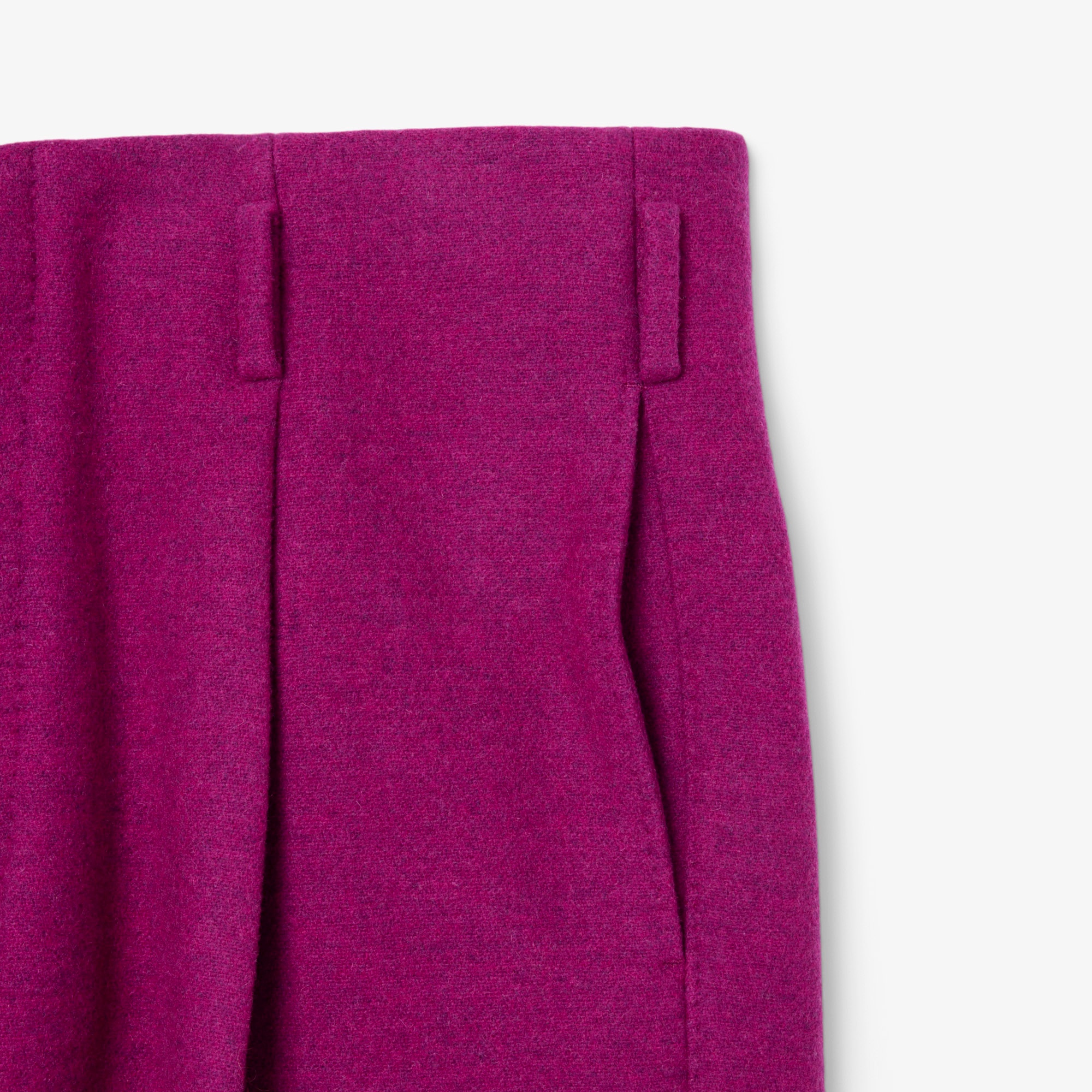 『FW25 Fashion Show』ワイドフィット スラブウール テーラードパンツ