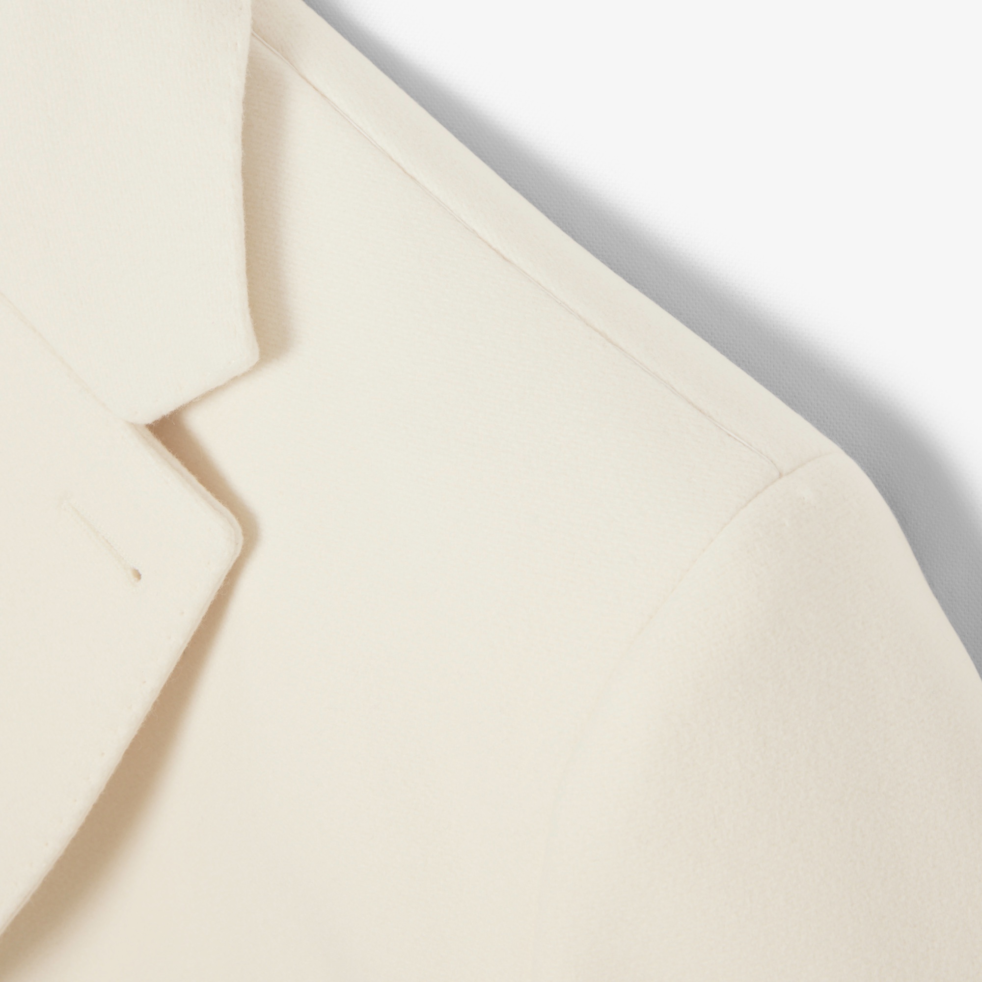 『FW25 Fashion Show』ピュアウール ブレザー