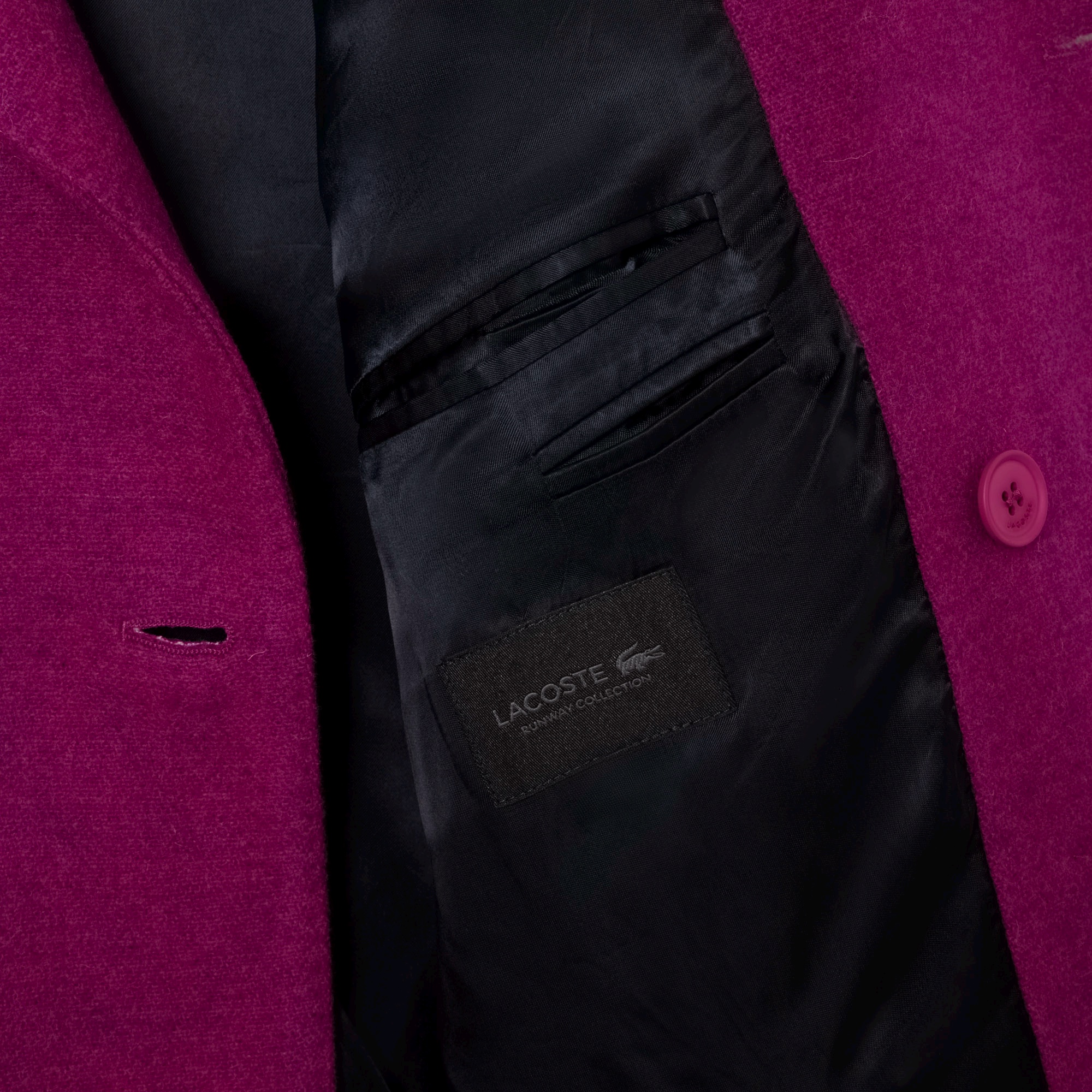 『FW25 Fashion Show』マーブルウールダブルブレストジャケット