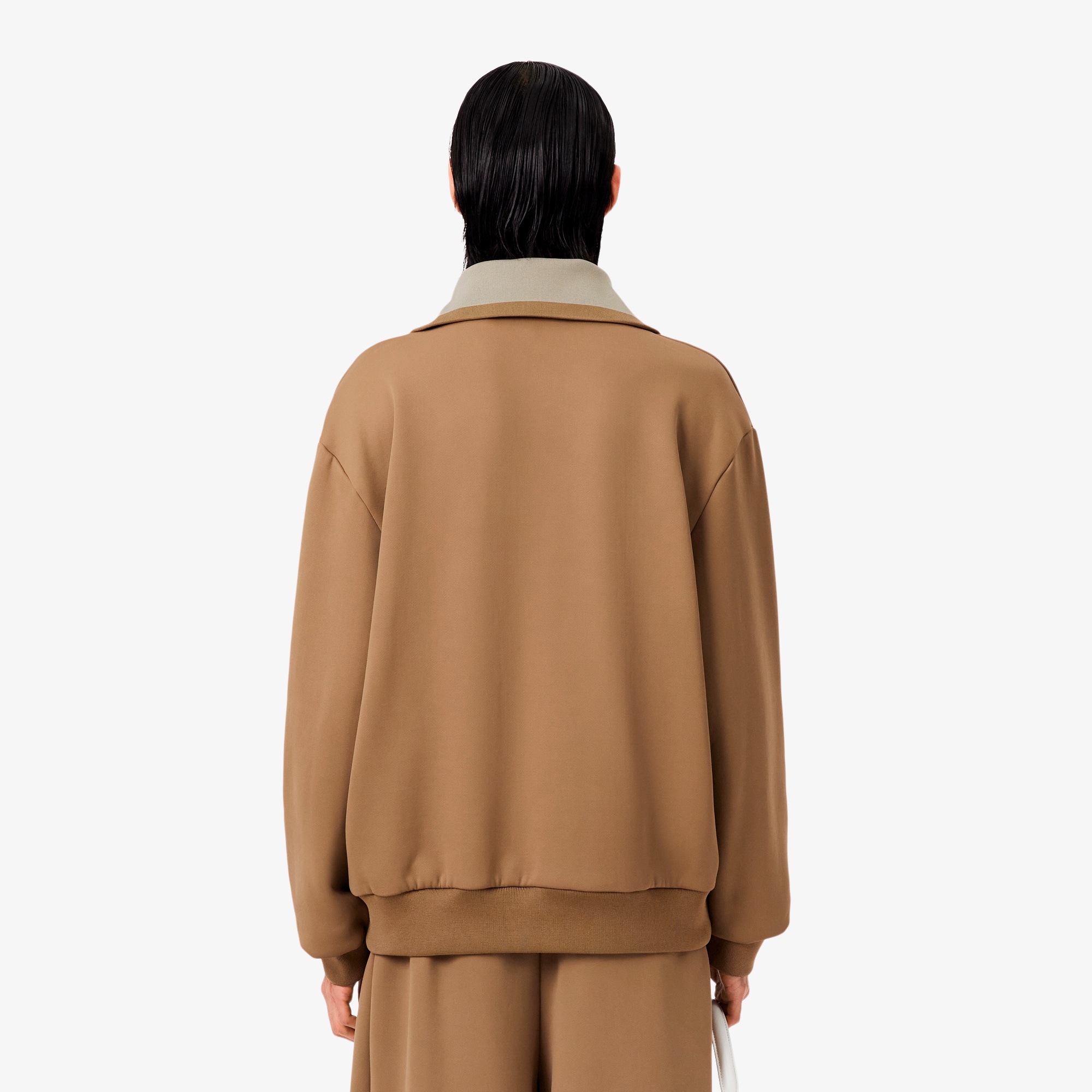 『FW25 Fashion Show』RENEワッペンハイネックハーフジップスウェット