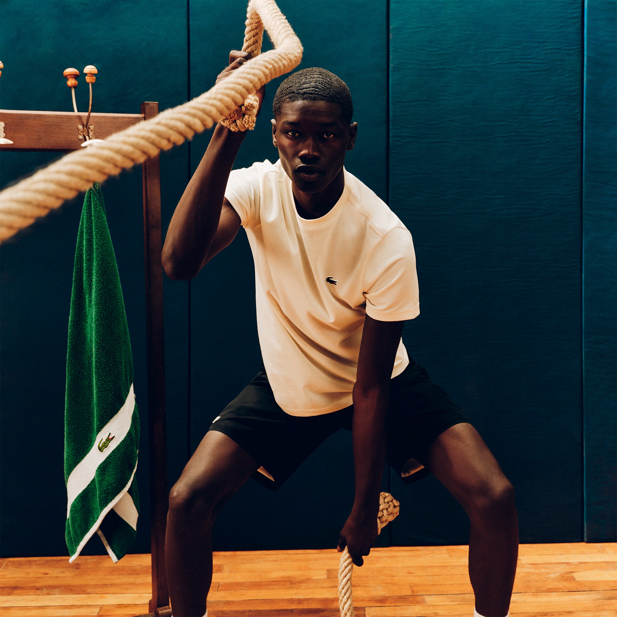 フェイドエフェクトワニロゴバックプリントウルトラドライTシャツ