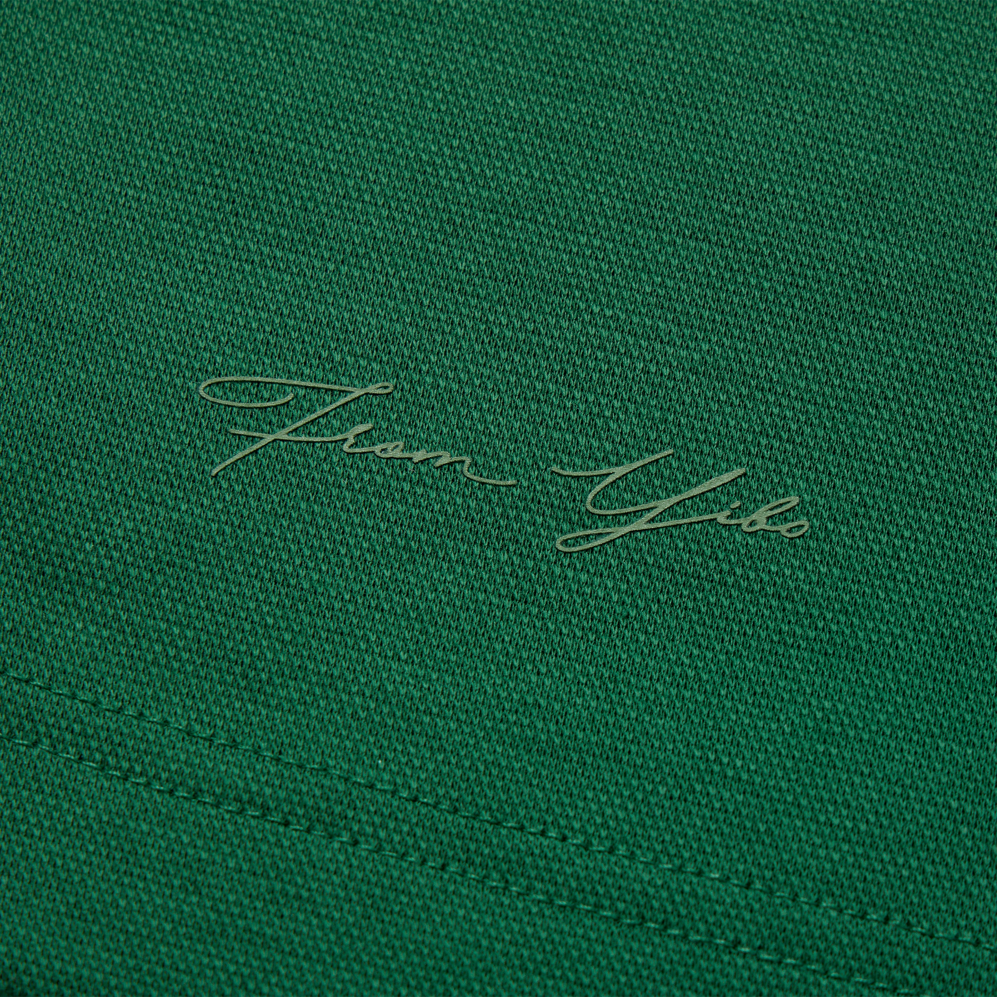 『Lacoste from Yibo』クラシックフィットクォータージップポロシャツ