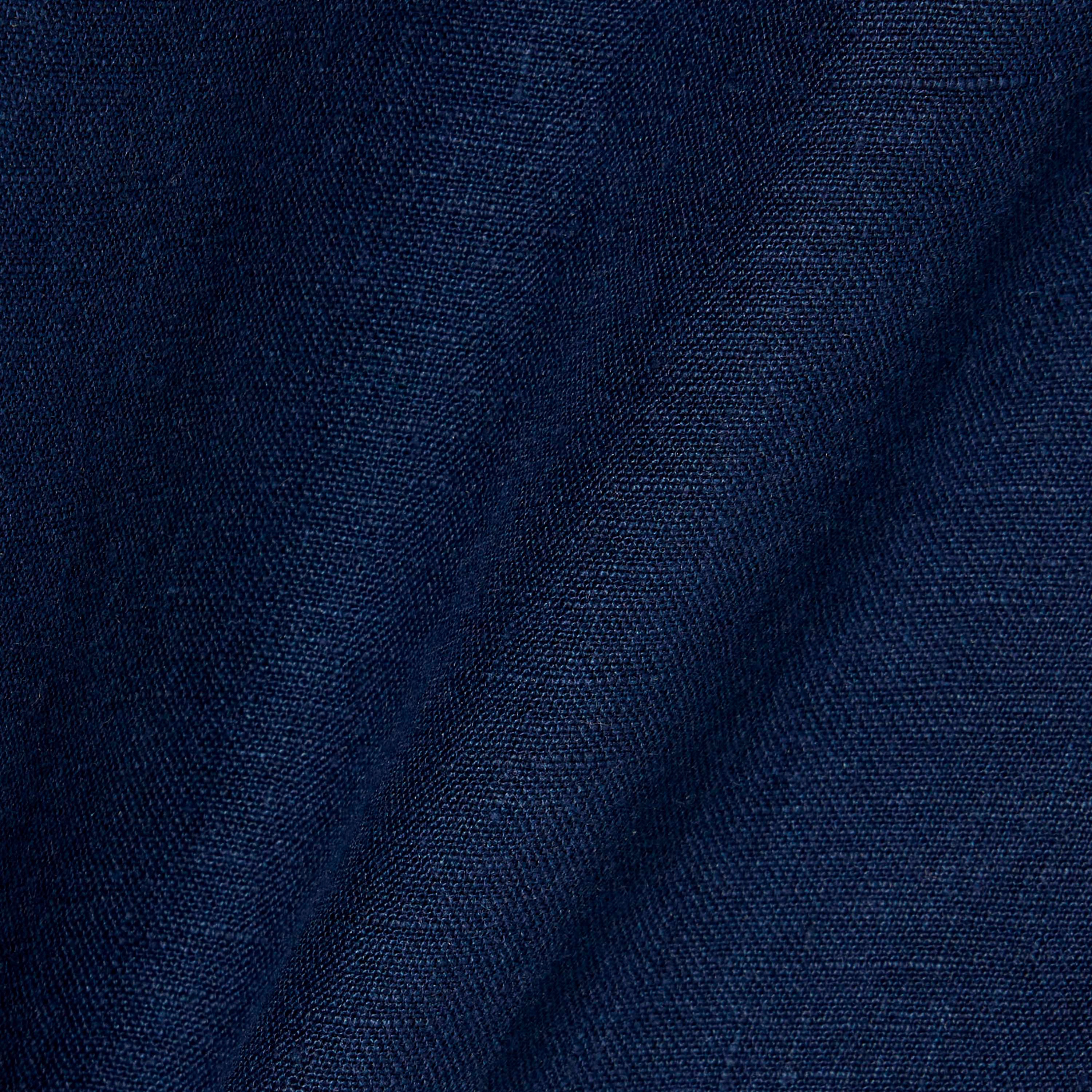 リネンボタンダウンシャツ