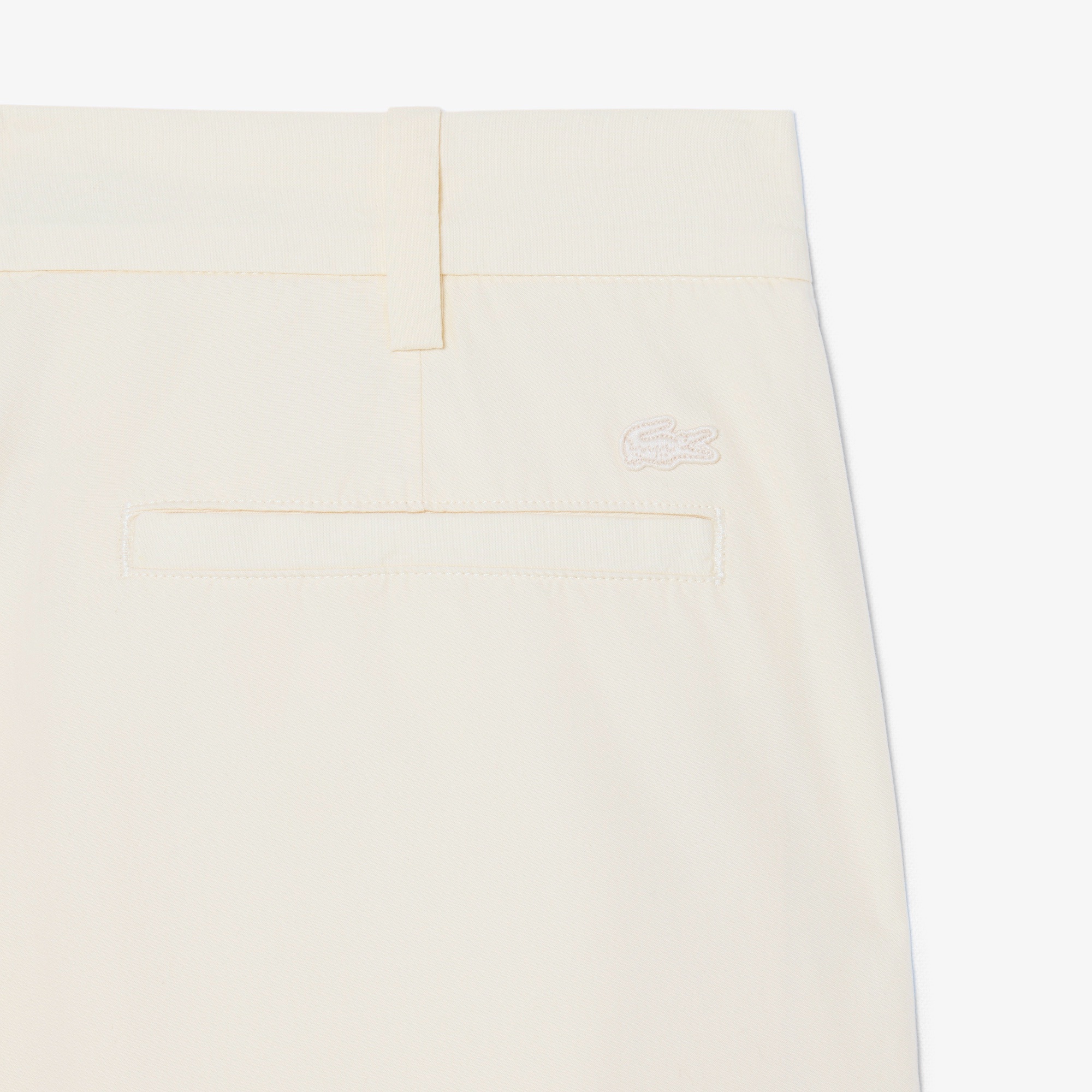 エッセンシャルテーパードチノパンツ