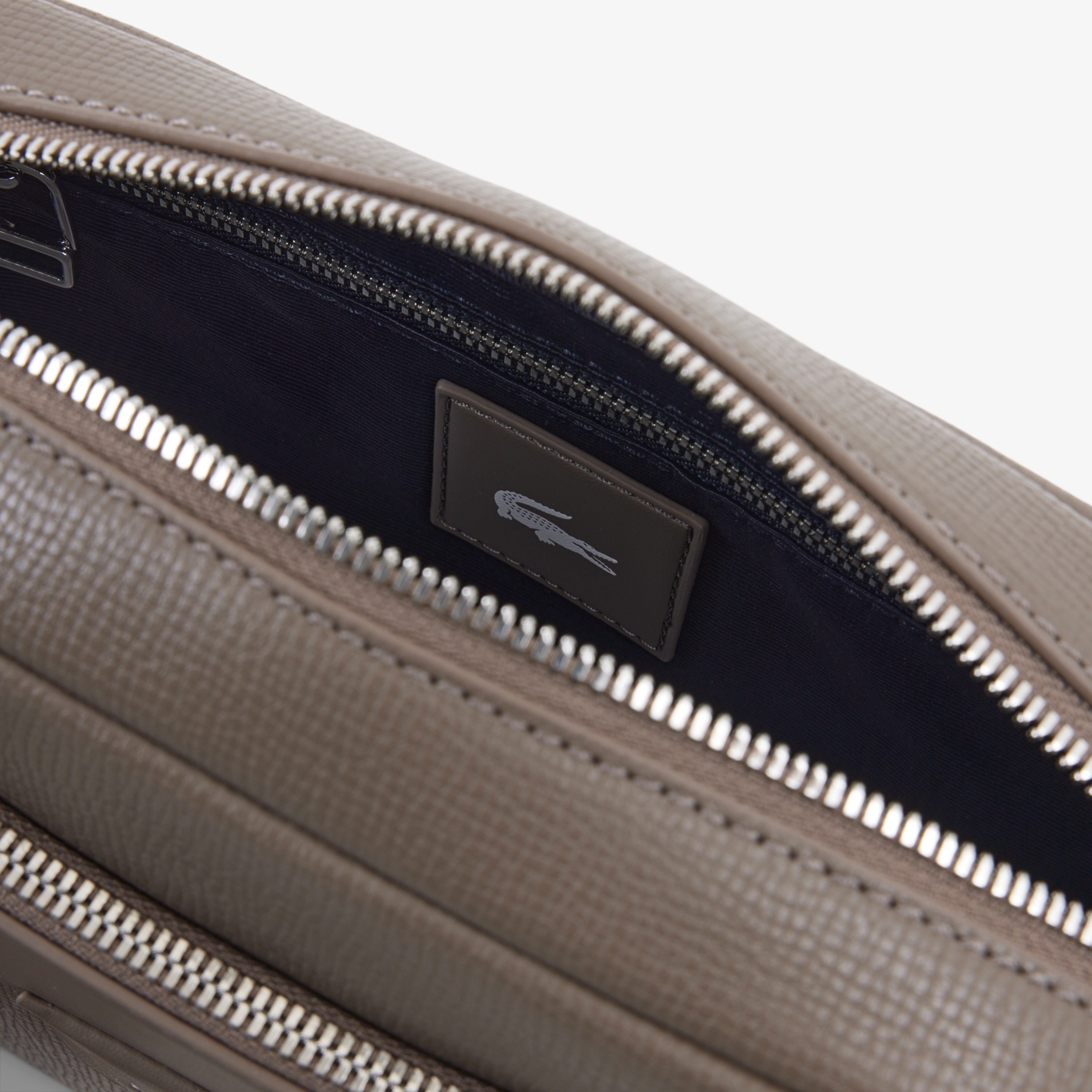 オシアン レザーレポーターバッグ