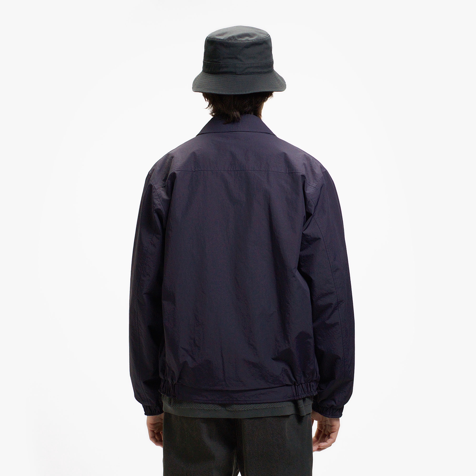 リバーシブルブルゾン