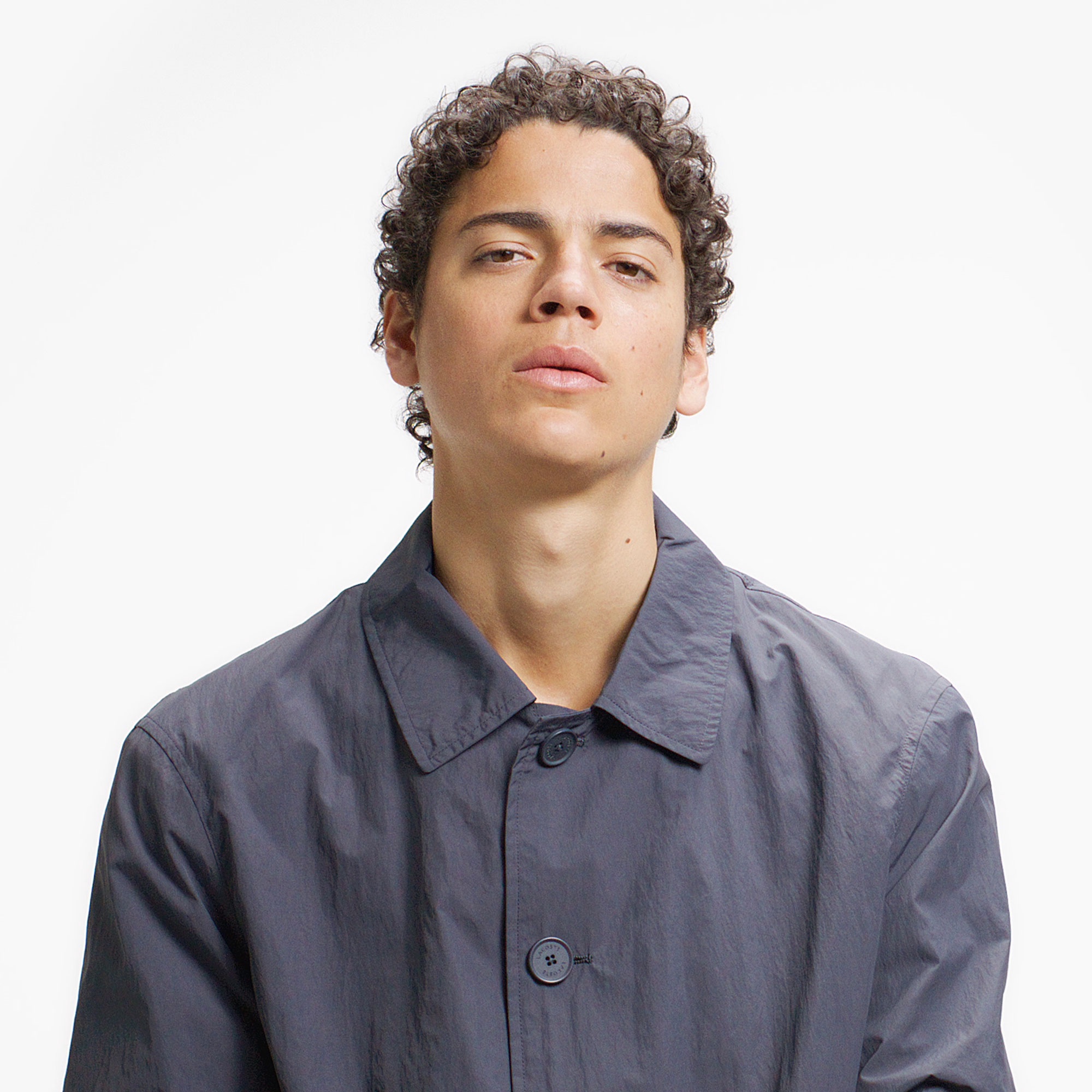 パッカブルナイロンステンカラーコート