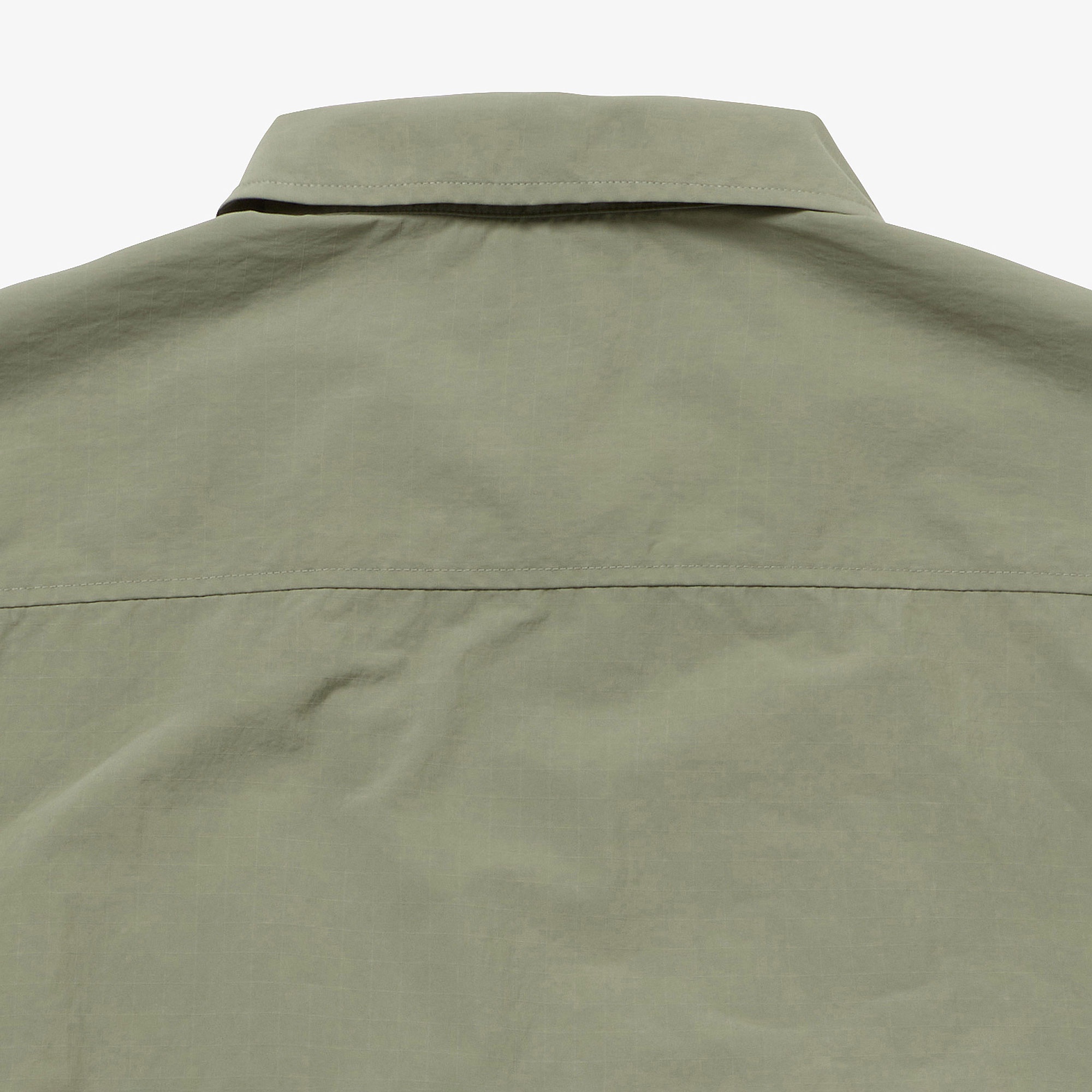 ナイロンリップシャツジャケット