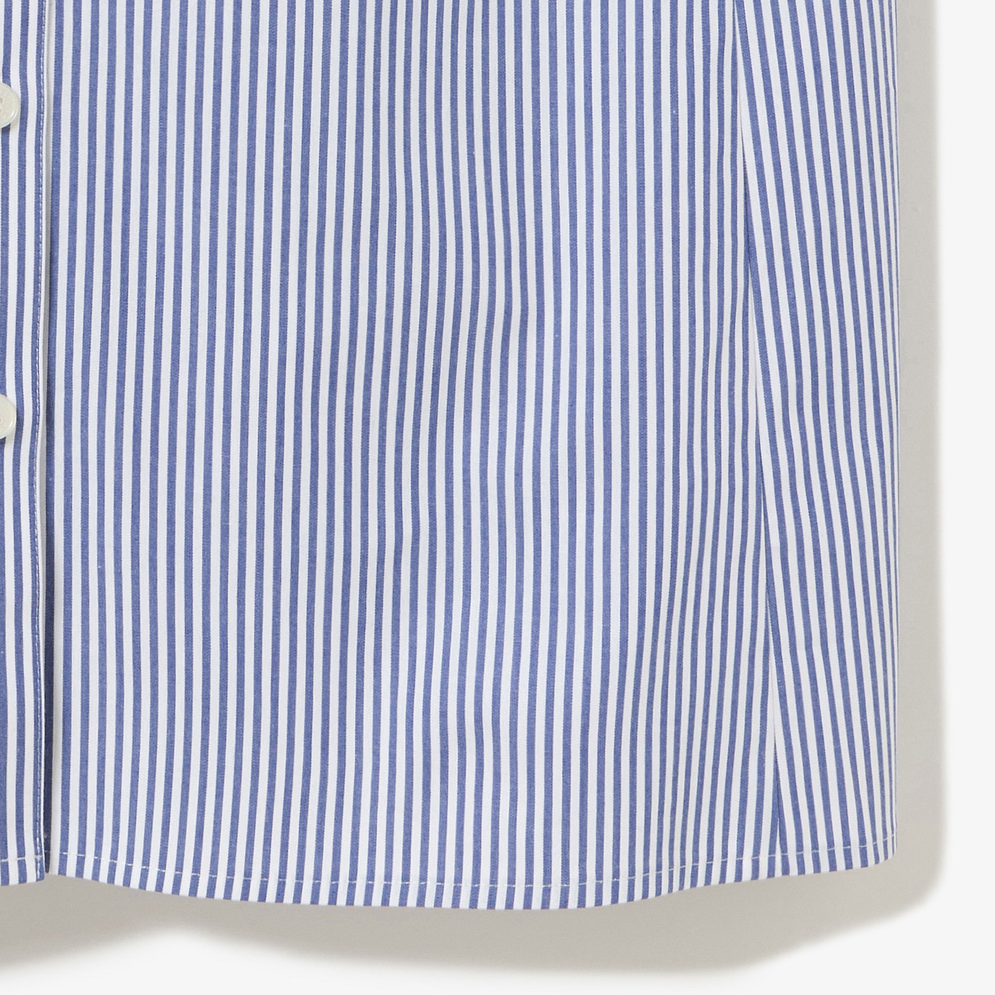 ノースリーブAラインシャツ