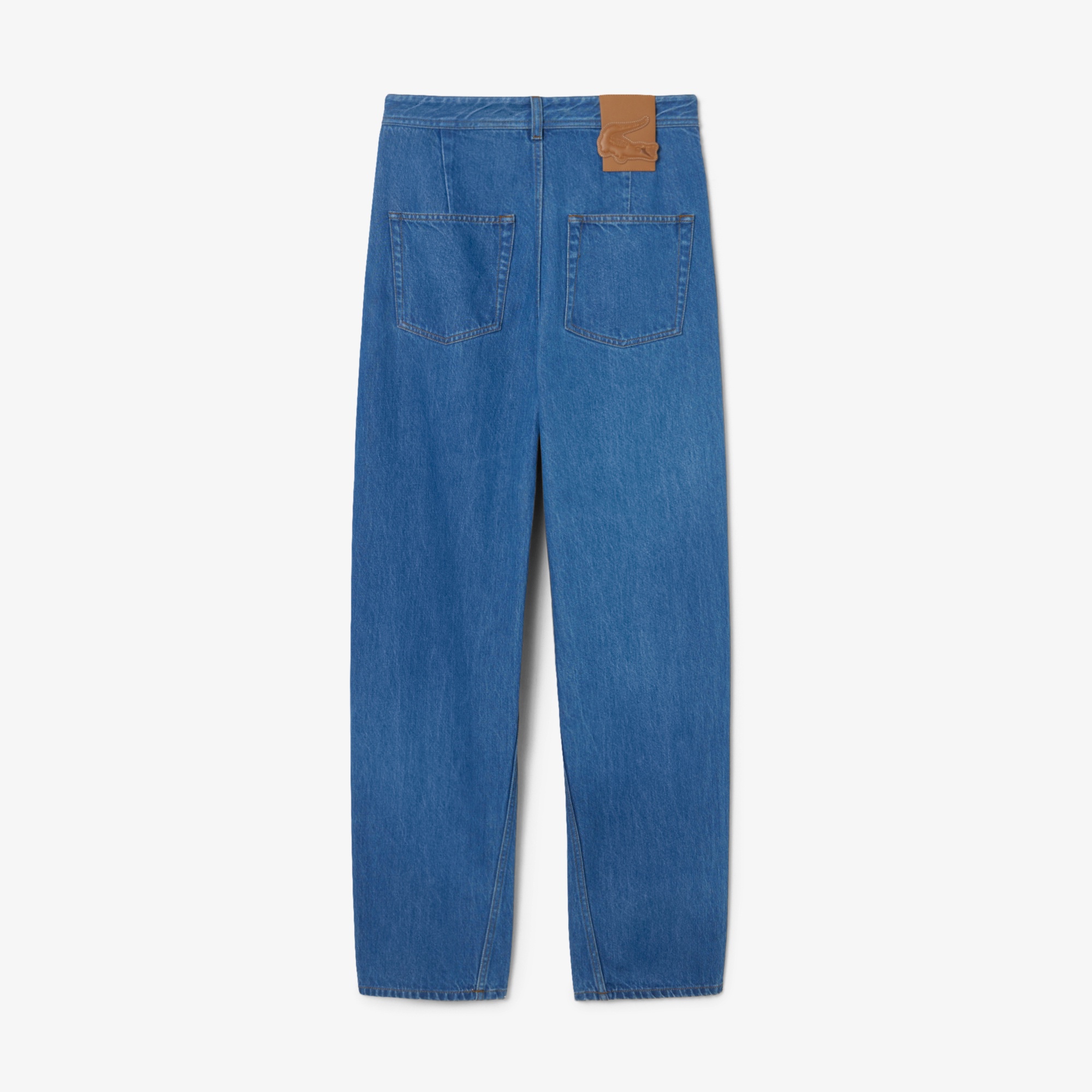 『SS26 Fashion Show』 バレルレッグデニムパンツ