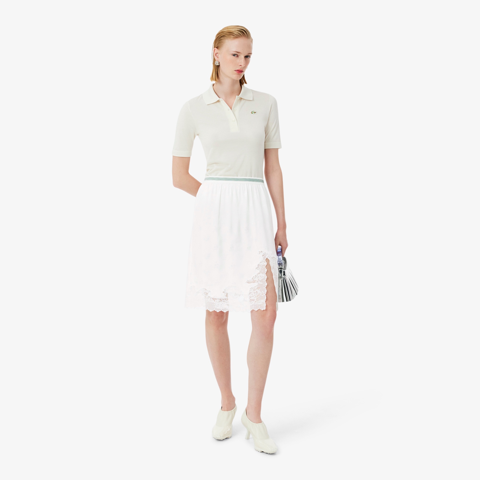 『SS26 Fashion Show』 ランドスケープ刺しゅうチュールスカート