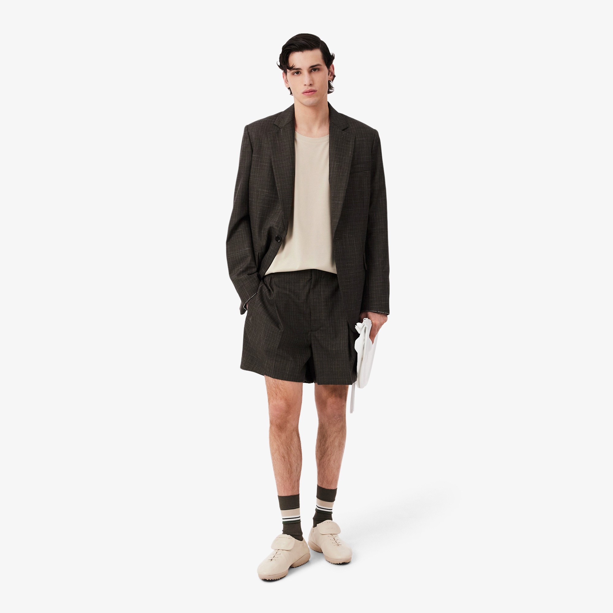 『SS26 Fashion Show』 シルク鹿の子地ノースリーブ