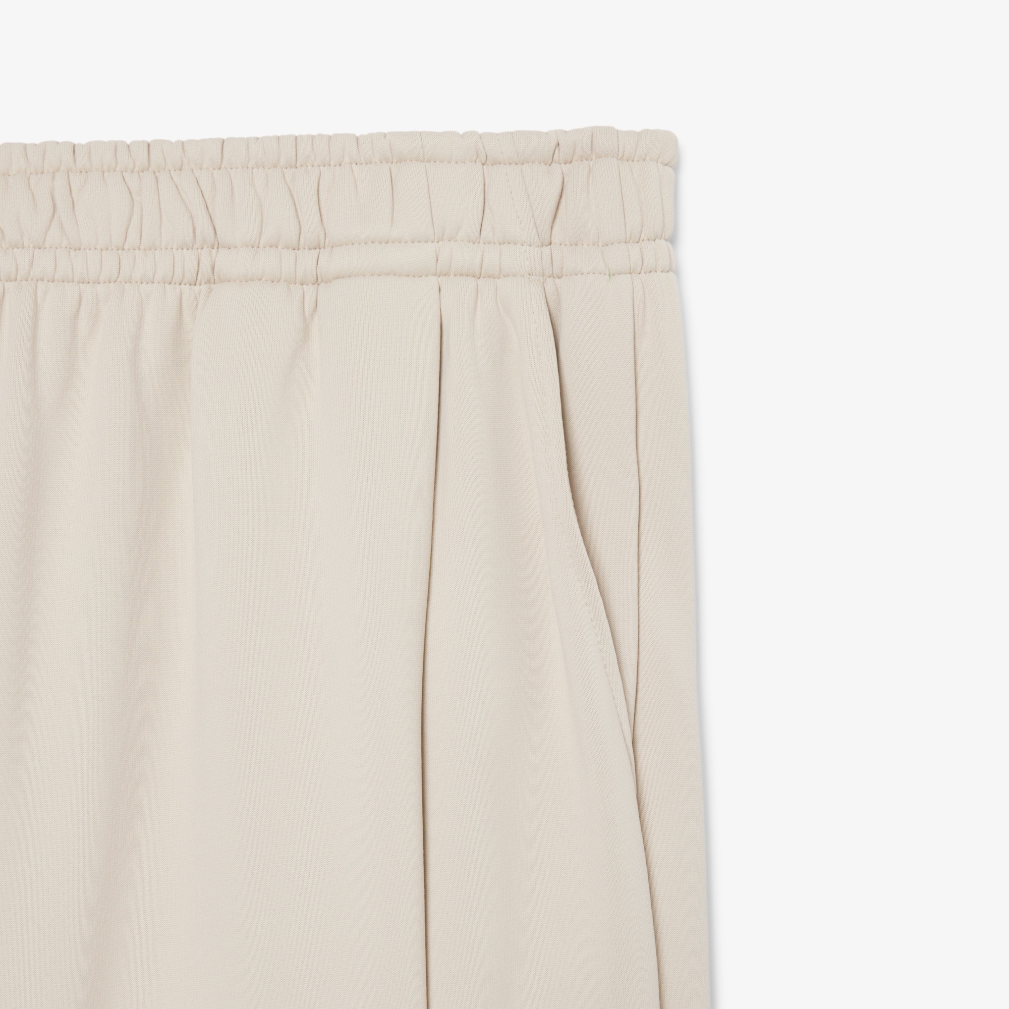 『SS26 Fashion Show』 サテンニットワイドジョガーパンツ