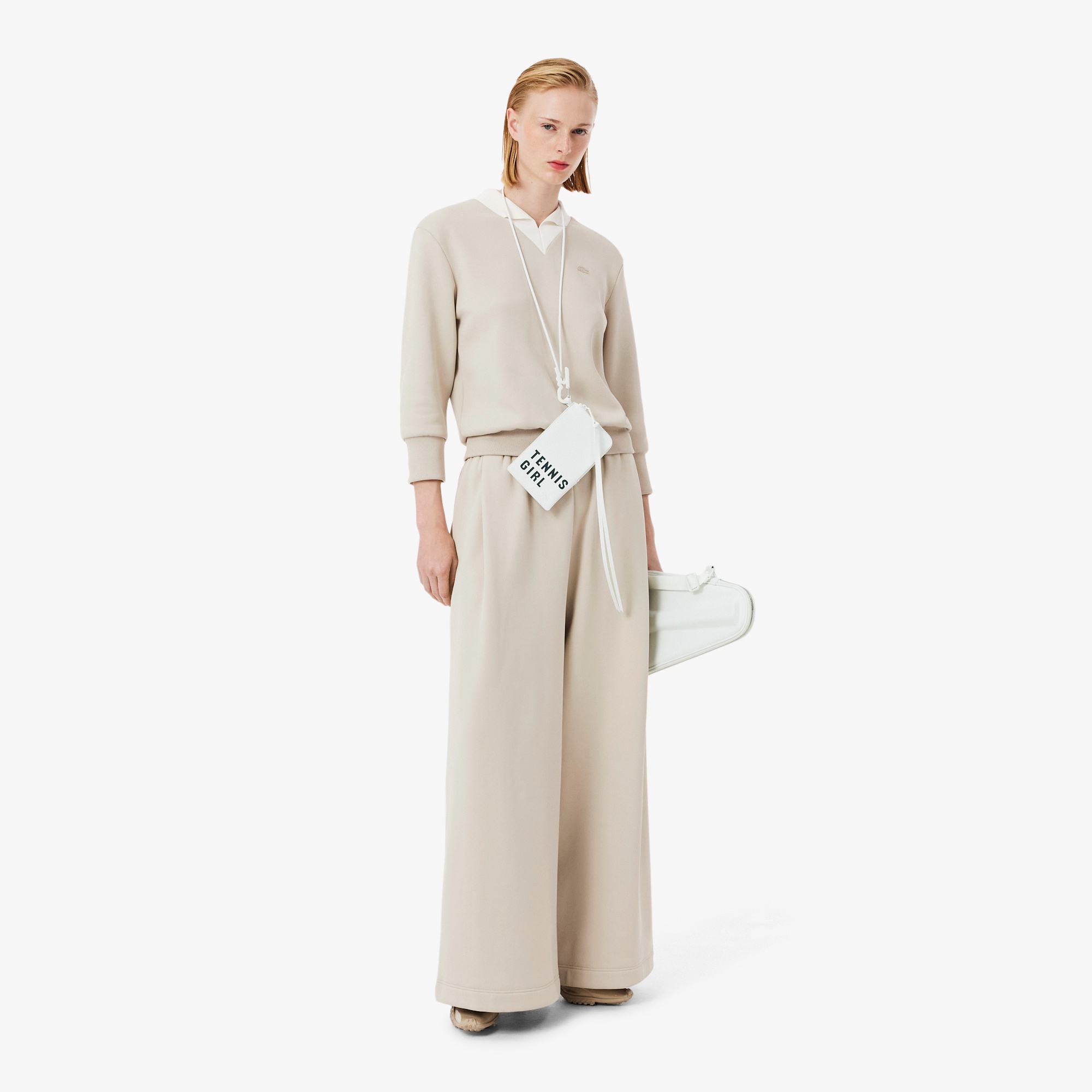 『SS26 Fashion Show』 サテンニットワイドジョガーパンツ