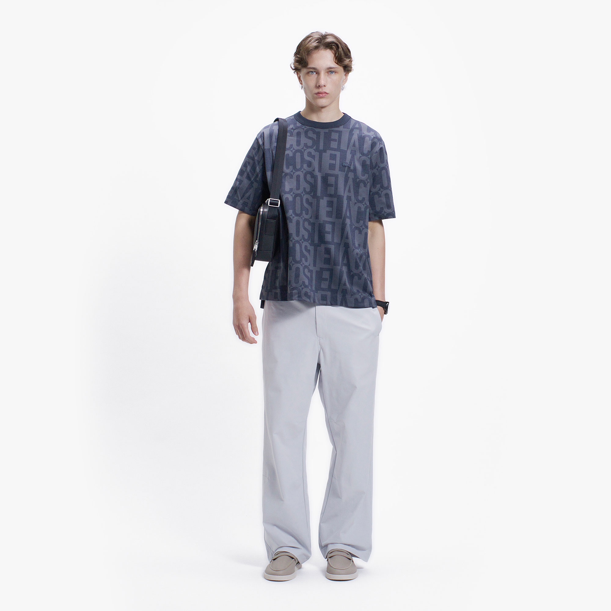 クールマックスブランドネームロゴ総柄Tシャツ