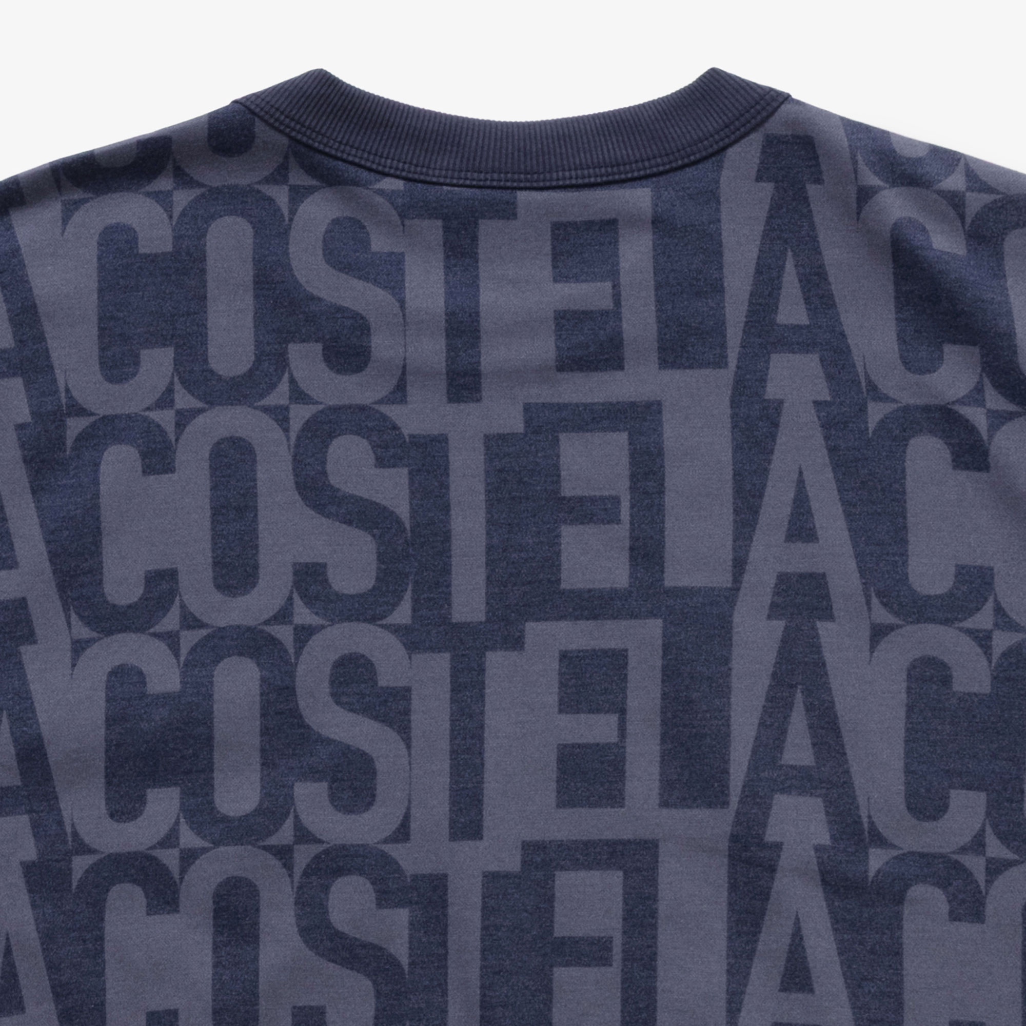 クールマックスブランドネームロゴ総柄Tシャツ