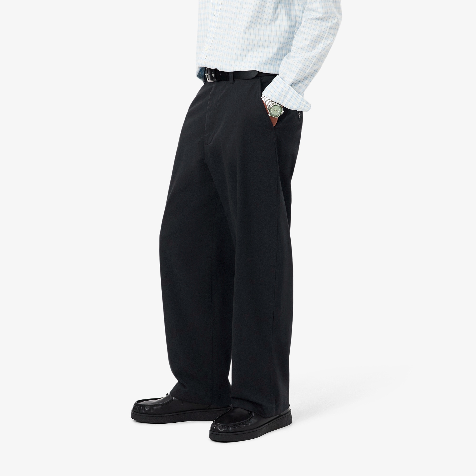 ストレッチコットンルーズフィットチノパンツ