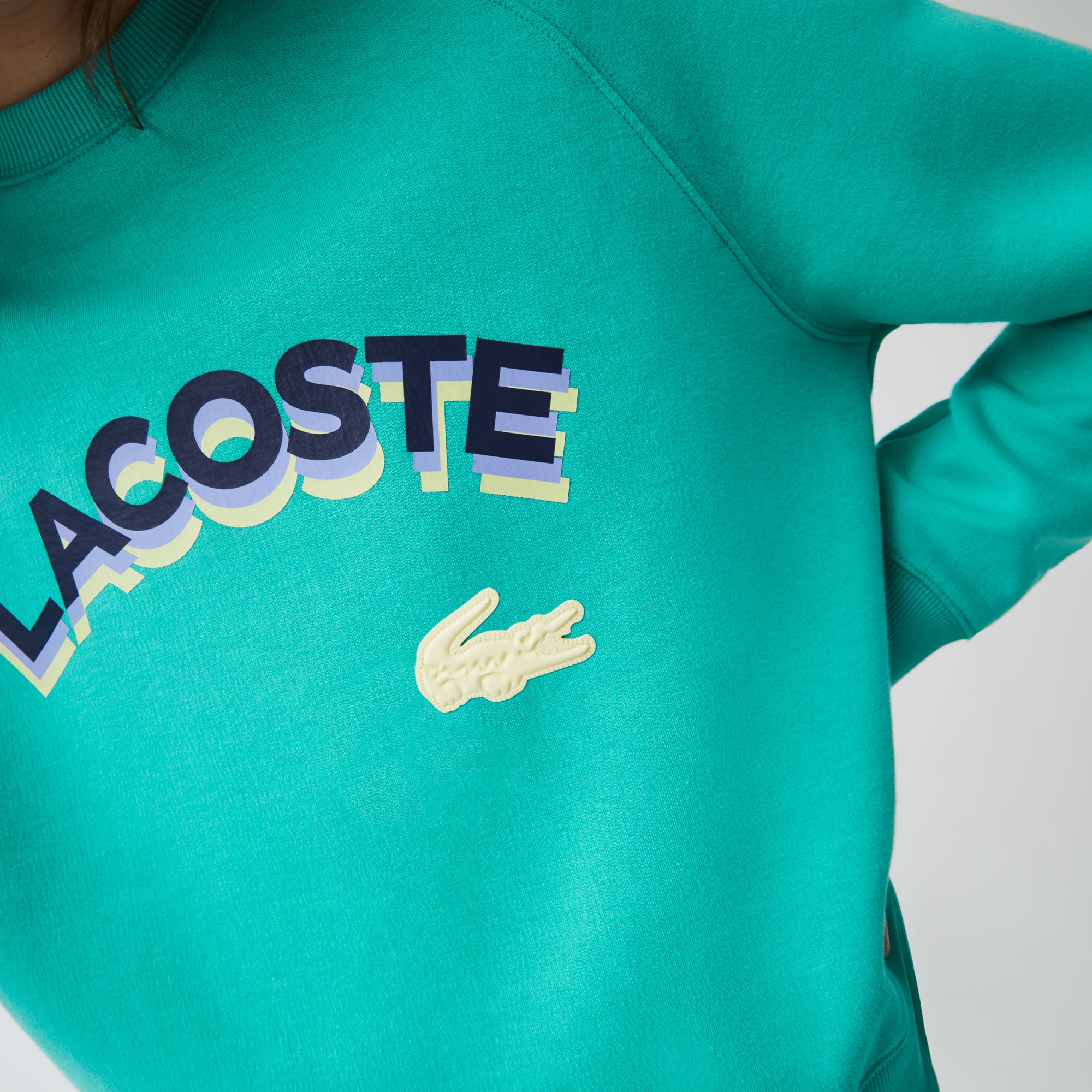 LACOSTE L!VE 3Dアーチネームクルーネックスウェット SF9427L LACOSTE L!VE 3Dアーチネームクルーネックスウェット SF9427L