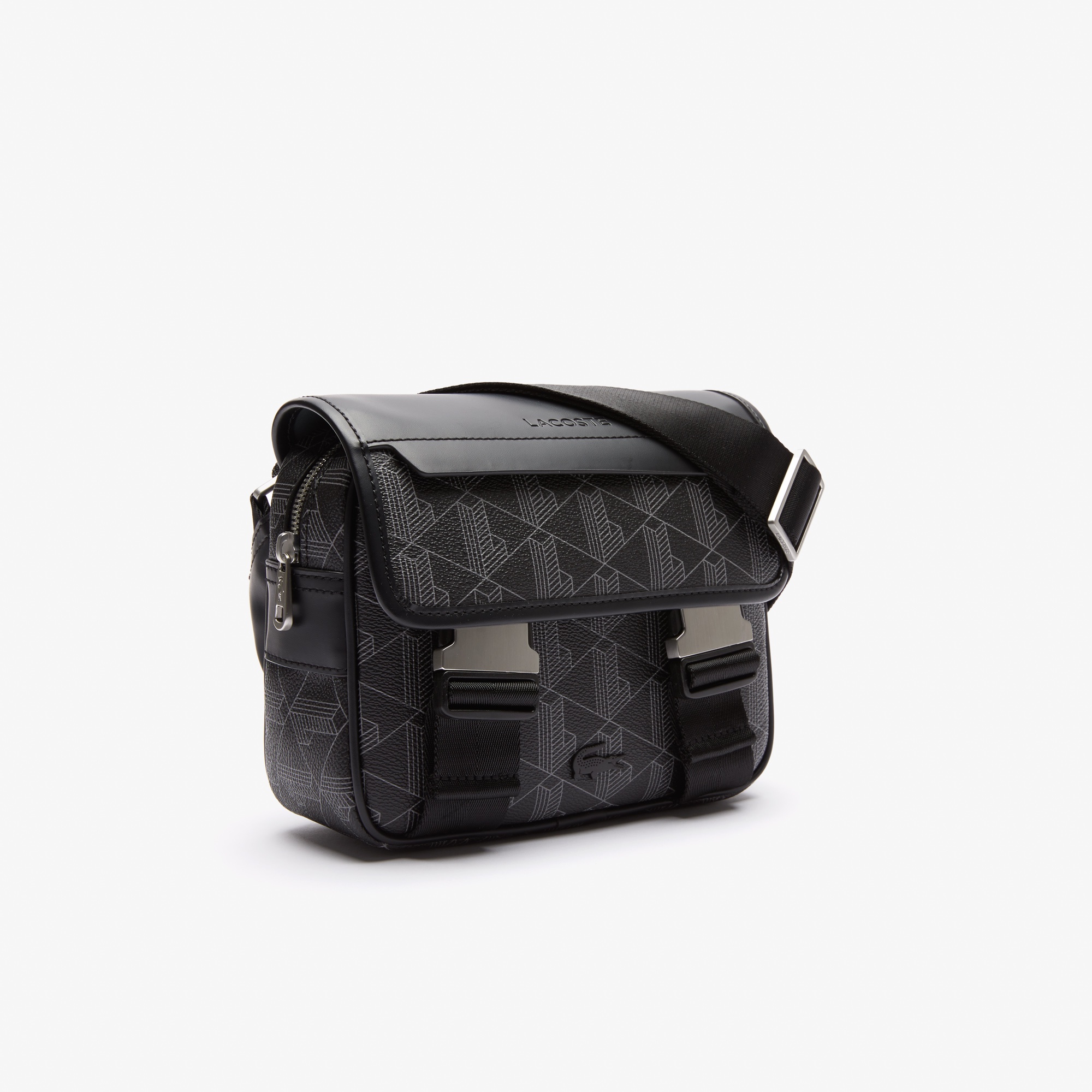 LACOSTE ザブレンド モノグラムフラップメッセンジャーバッグ LACOSTE（ラコステ）の「ザブレンド モノグラムフラップ
