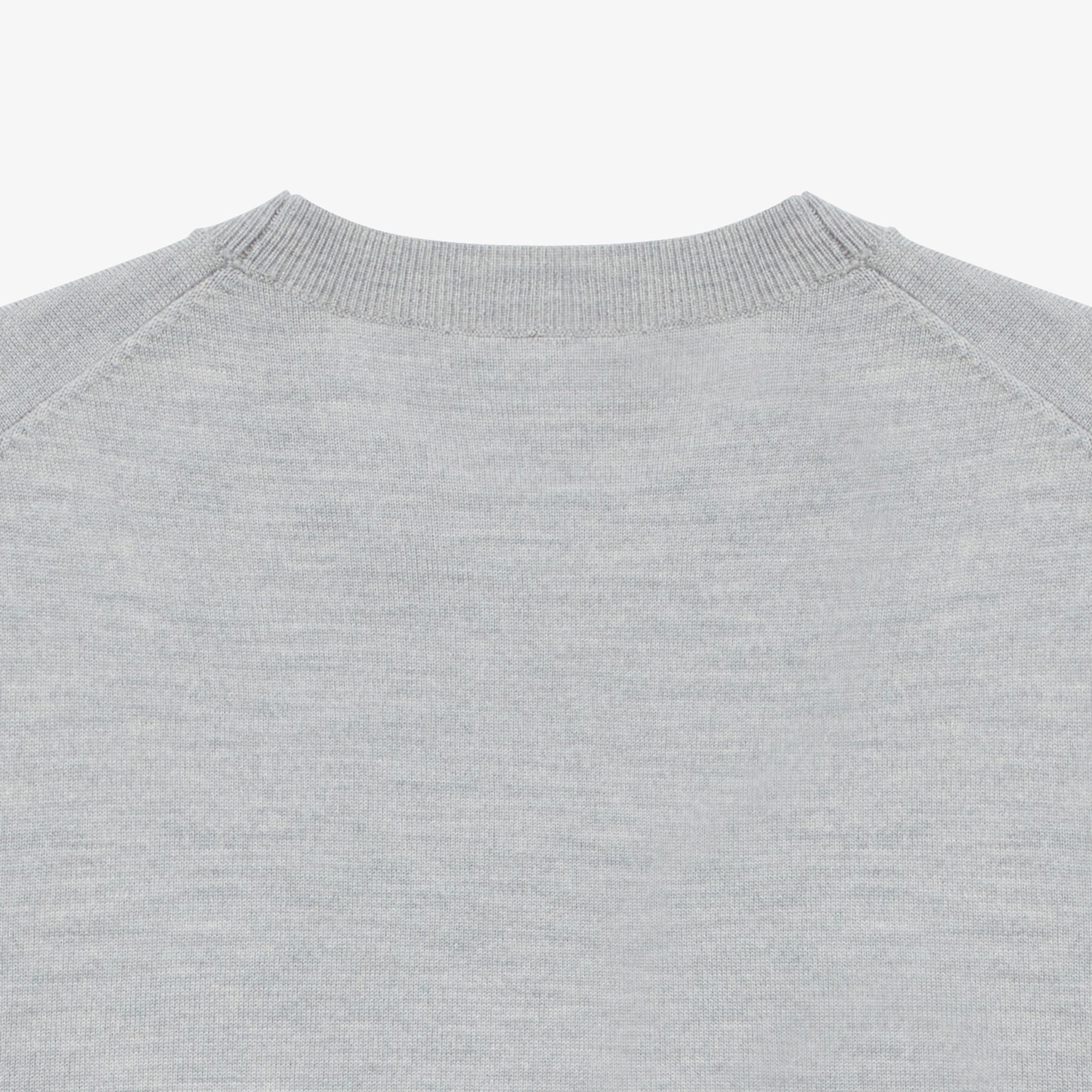 ウォッシャブルウールクルーネックニットセーター