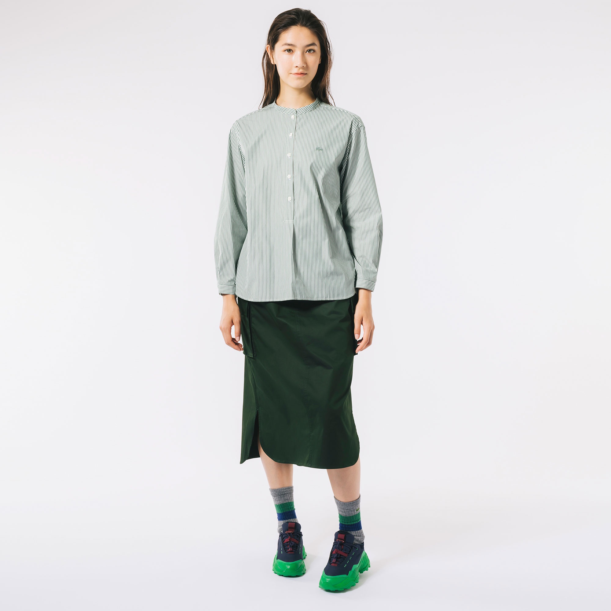 スタンドカラープルオーバーブラウス