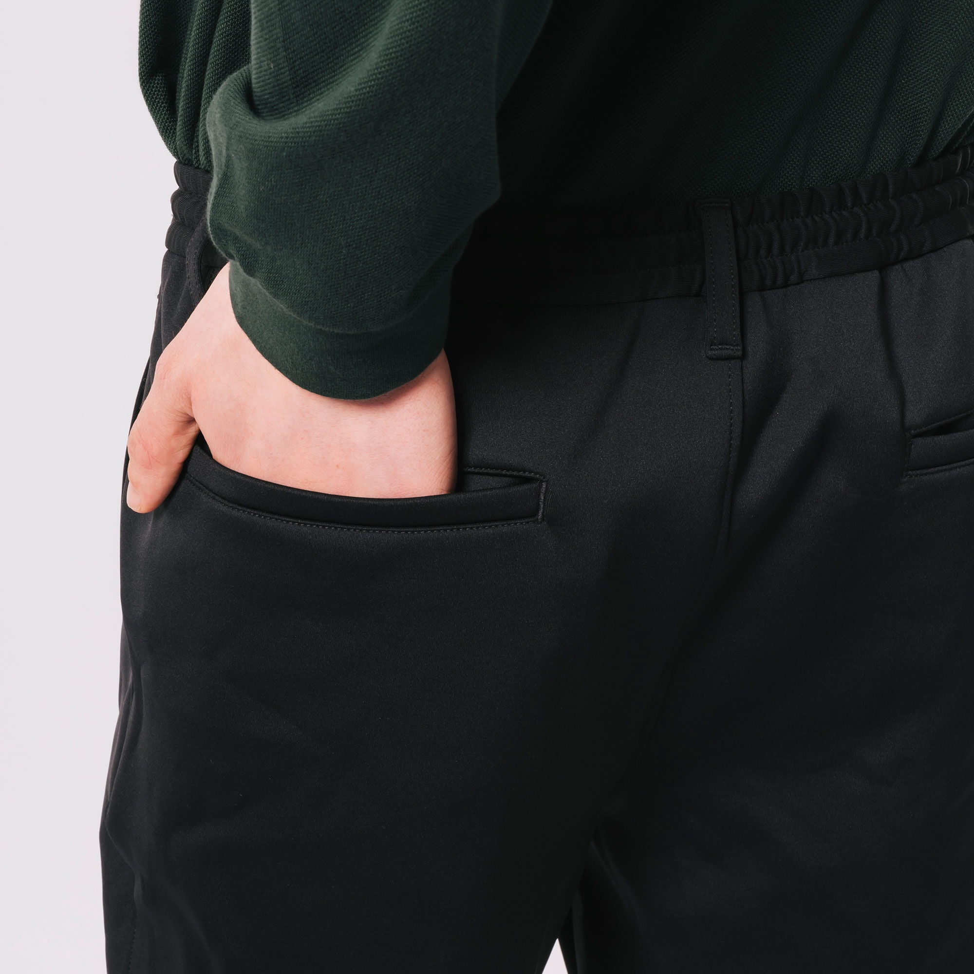 テーパードジャージトラウザー