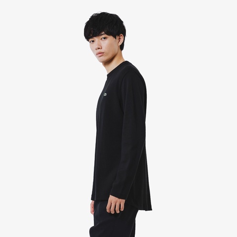 クラシックフィットロングスリーブTシャツ