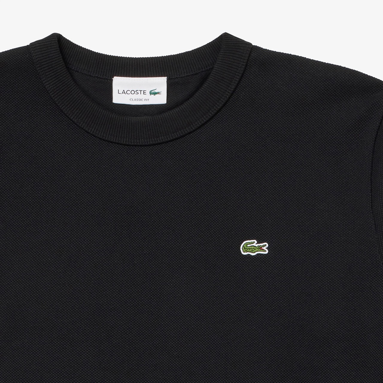 クラシックフィットロングスリーブTシャツ