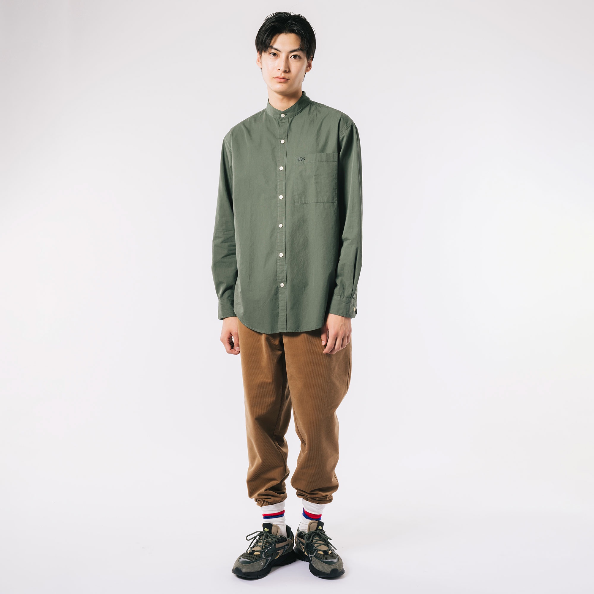 スタンドカラーシャツ