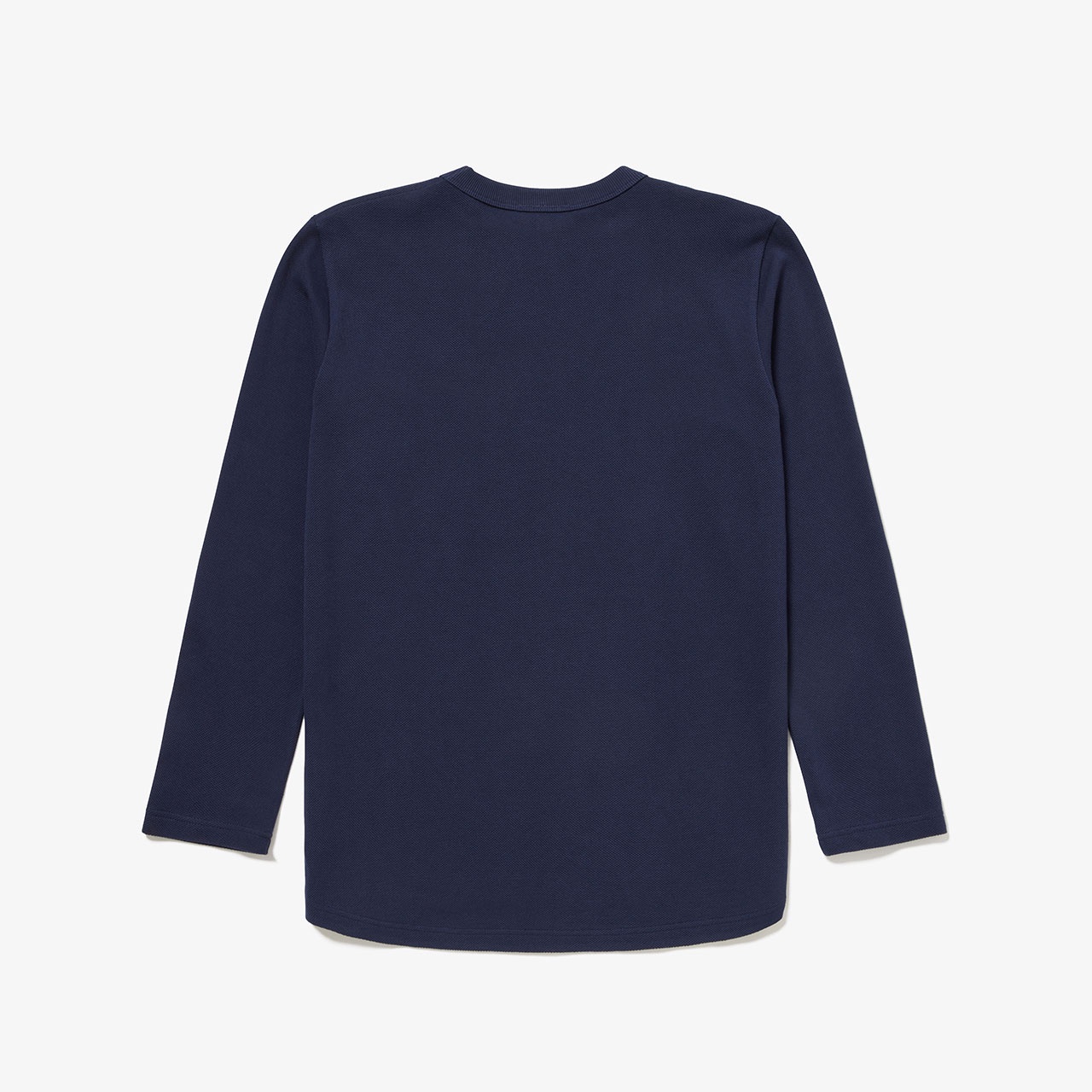 クラシックフィットロングスリーブTシャツ